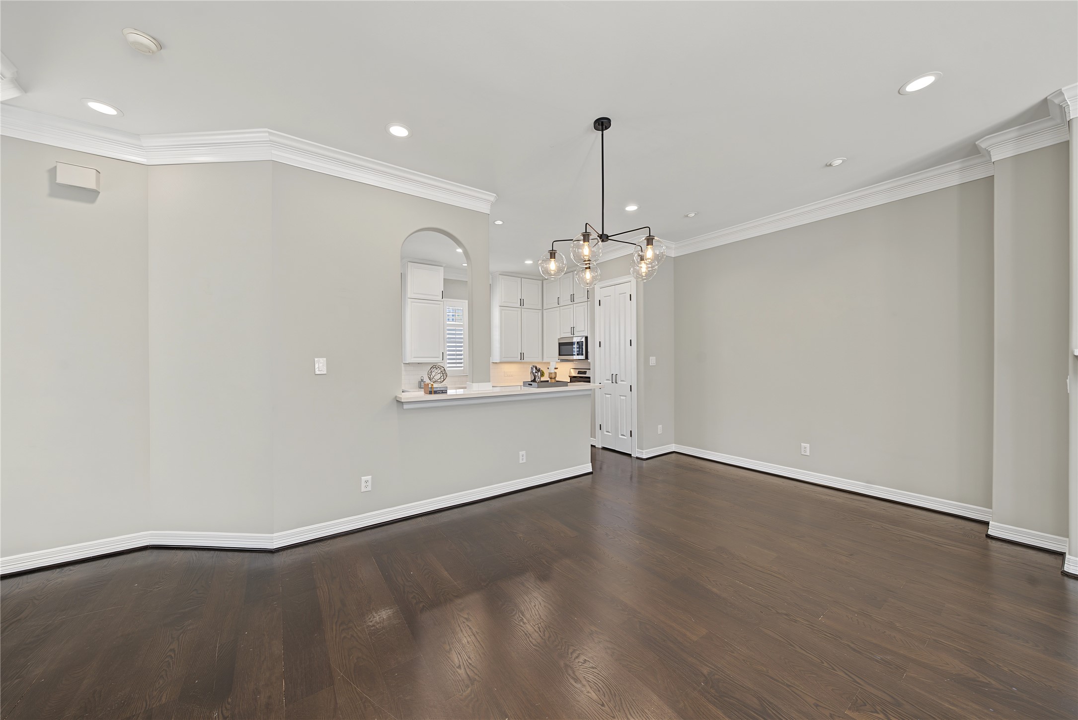 2188 Bancroft Street Property Photo 14