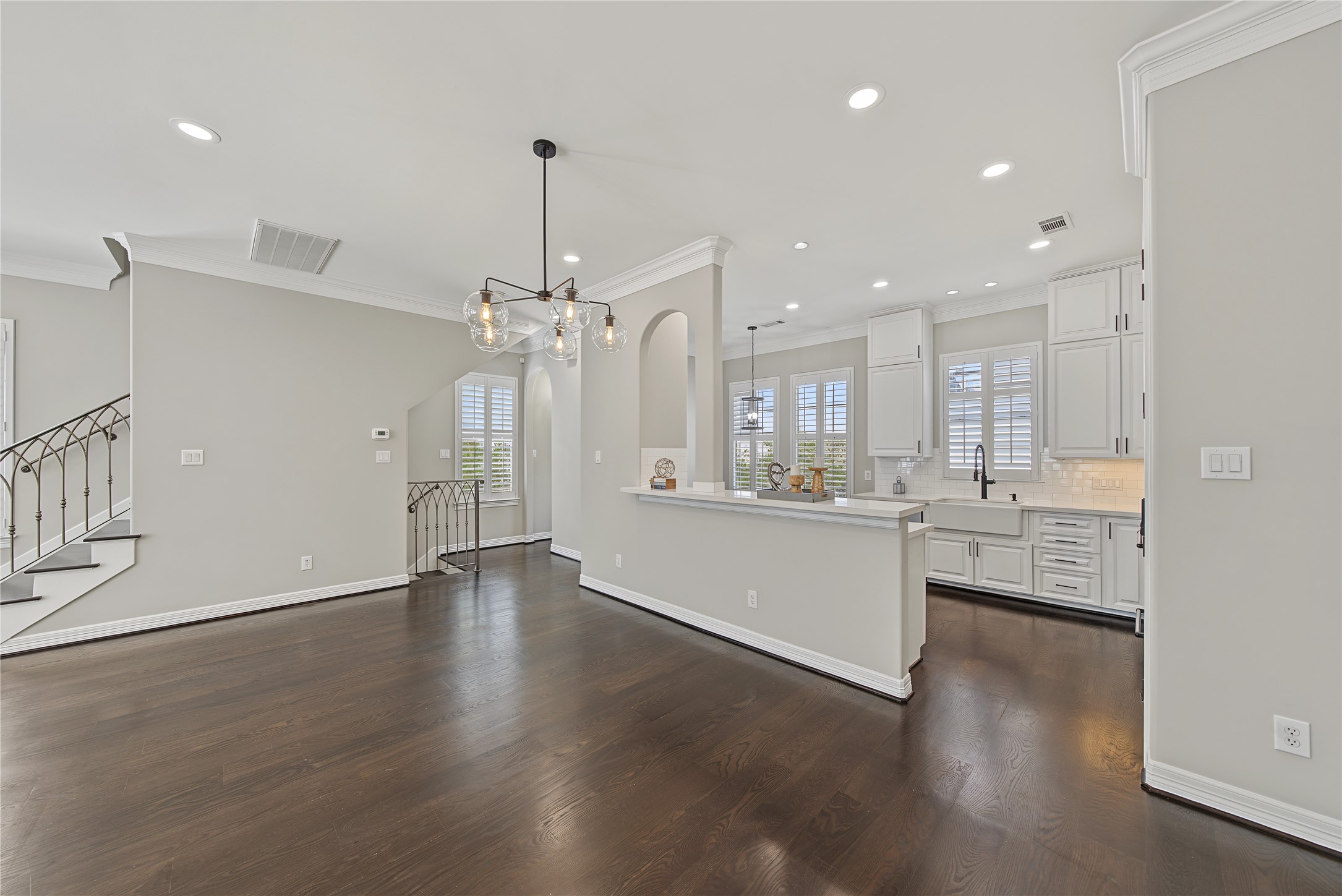 2188 Bancroft Street Property Photo 15
