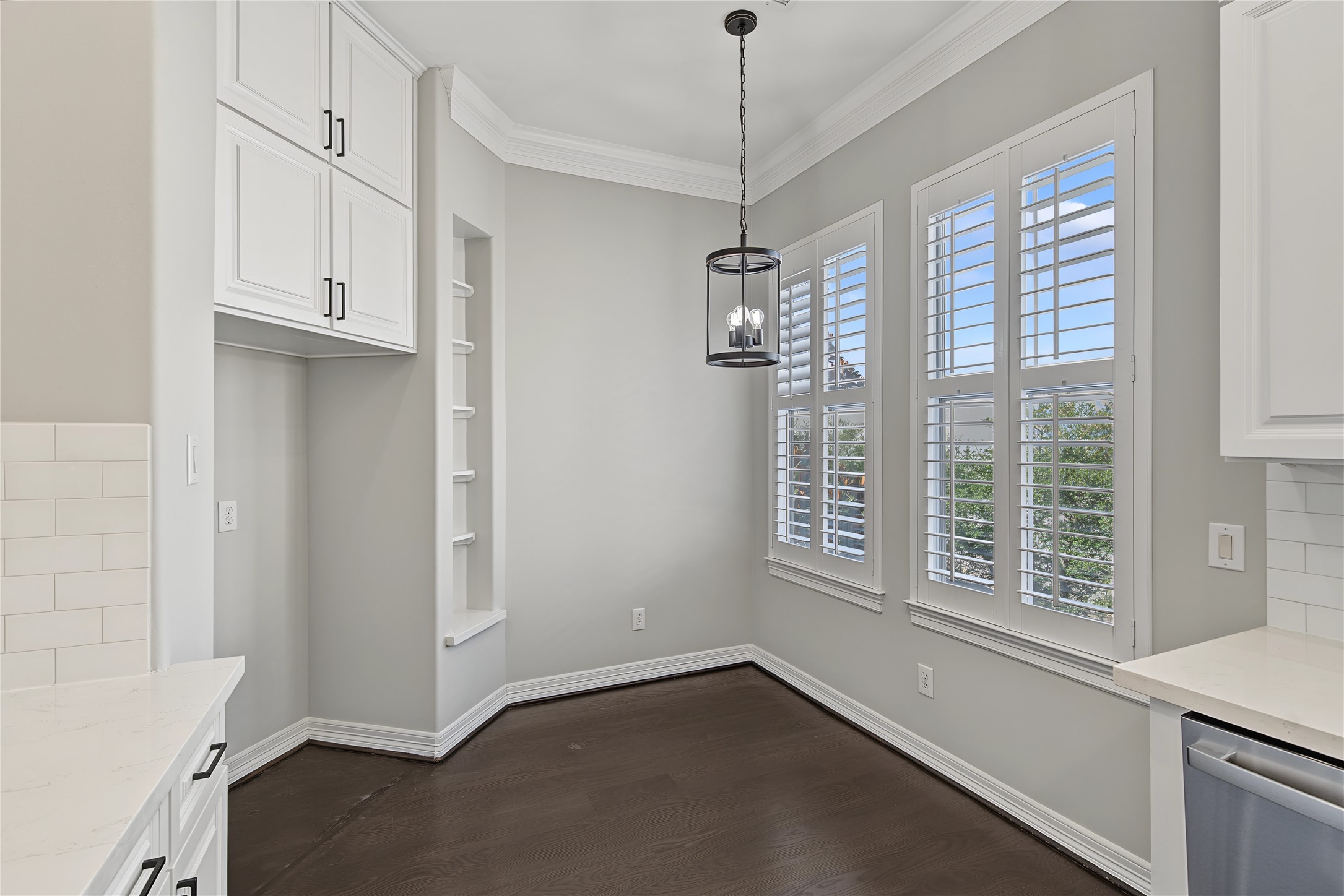 2188 Bancroft Street Property Photo 18