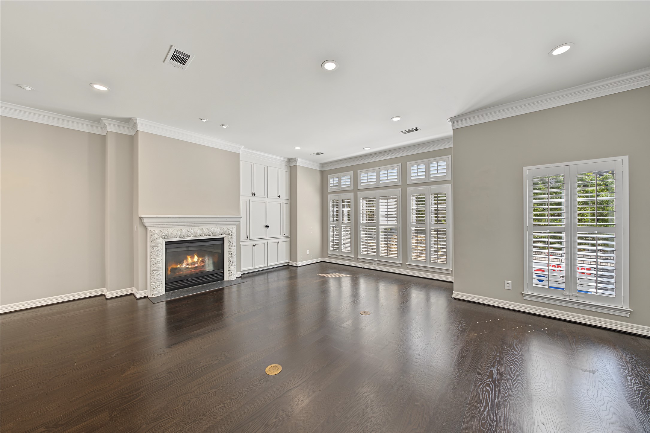 2188 Bancroft Street Property Photo 22