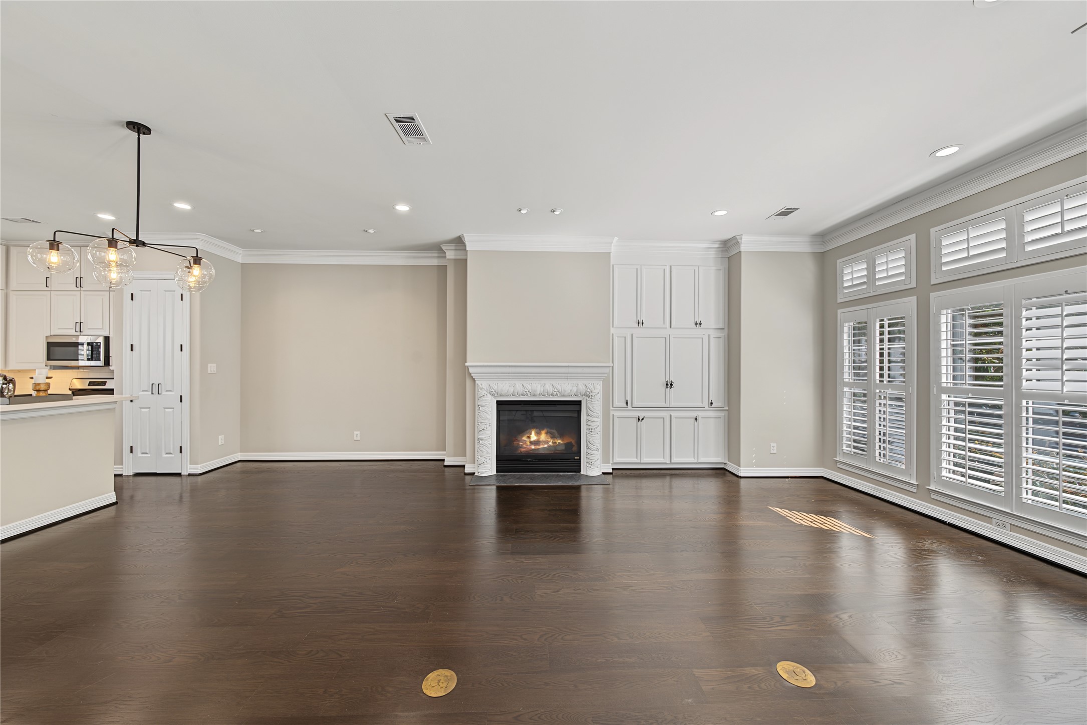 2188 Bancroft Street Property Photo 23