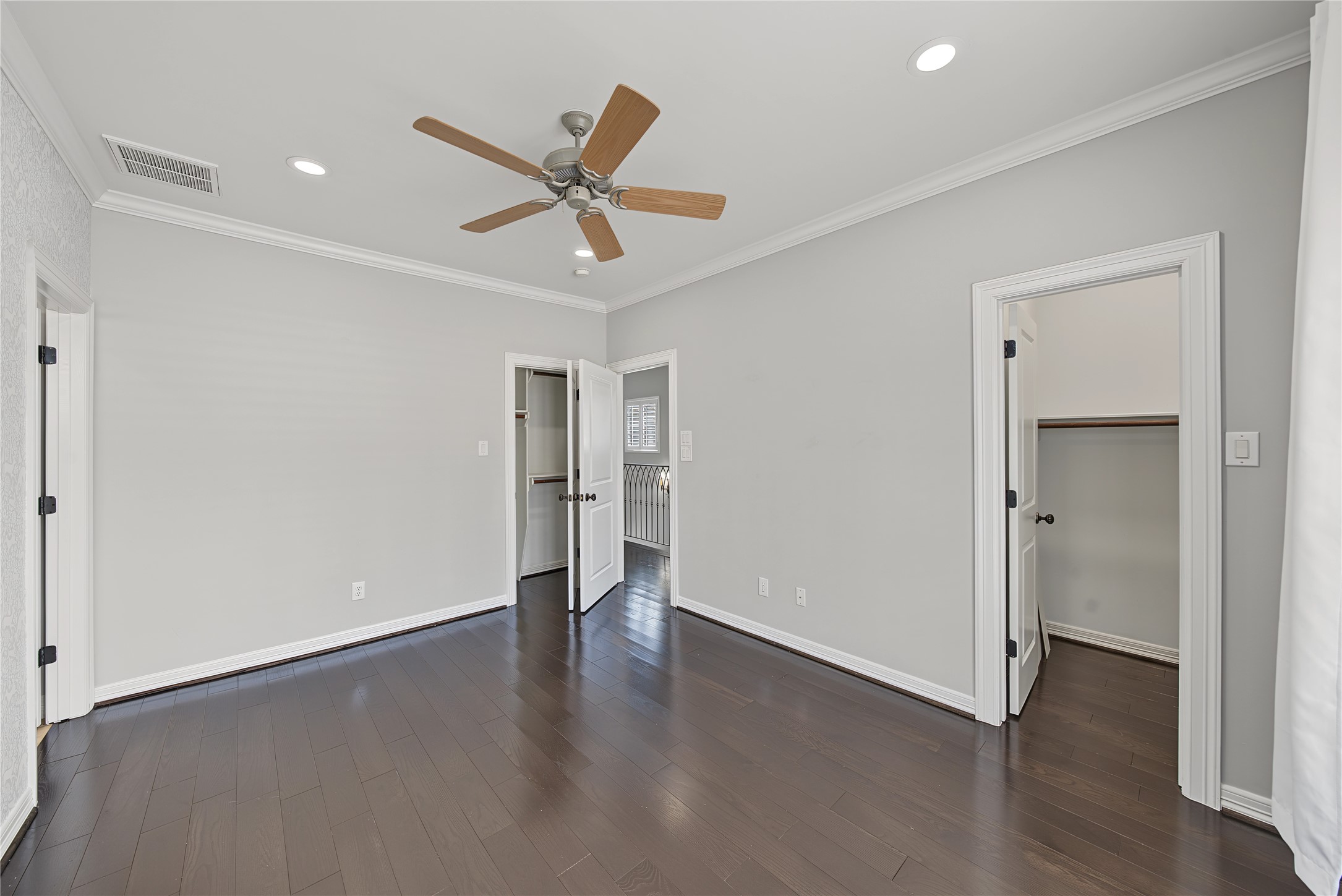 2188 Bancroft Street Property Photo 32