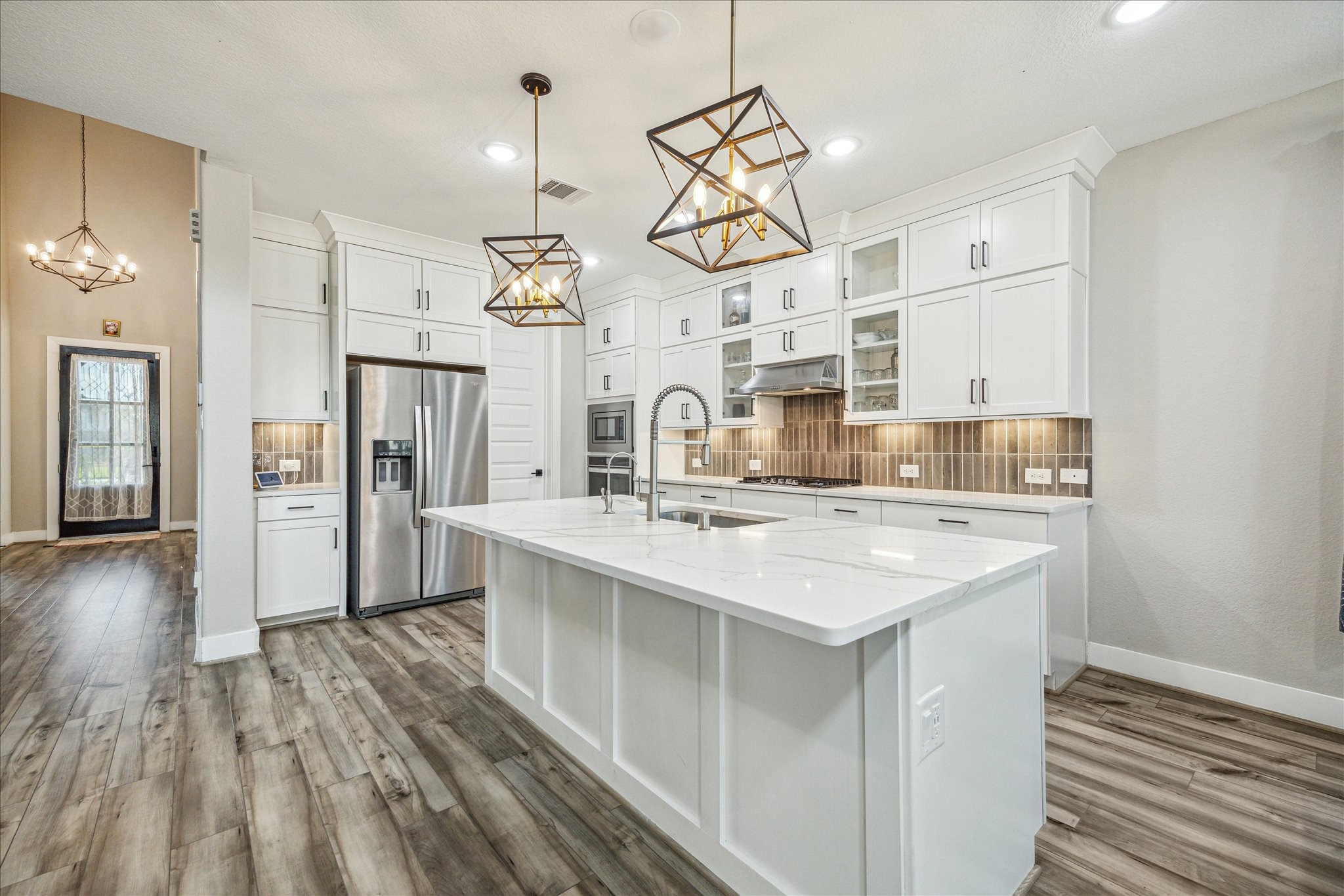 17547 Harpers Way Property Photo 11