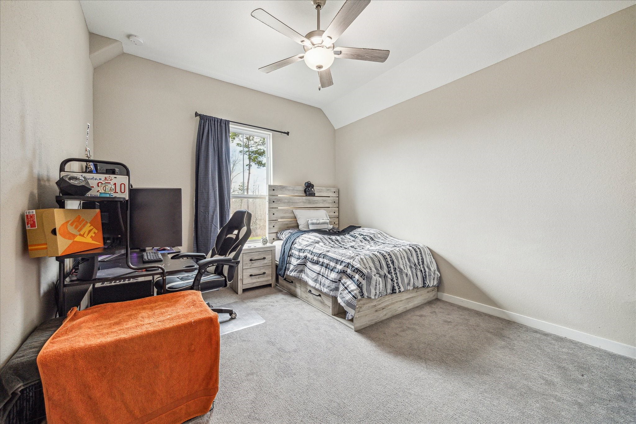 17547 Harpers Way Property Photo 25