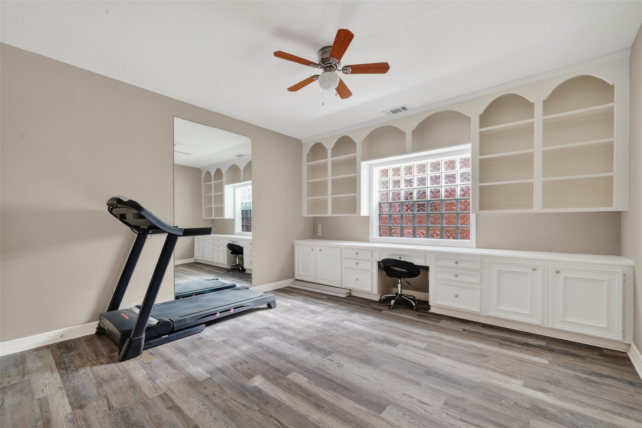 13815 Muirfield Village Drive Property Photo 15