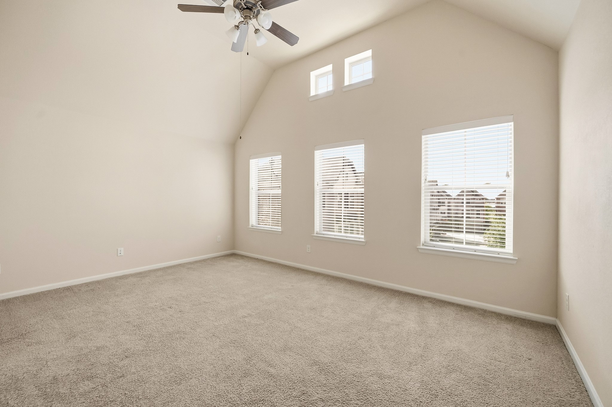 10716 Addicks Oaks Place Property Photo 35