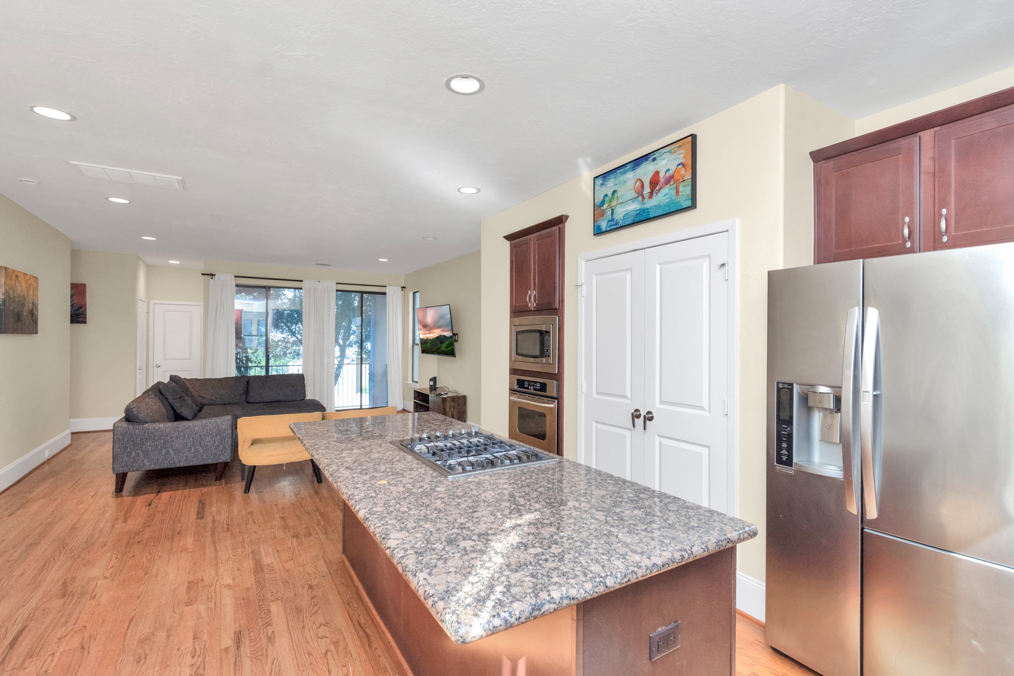707 Saint Charles Street Property Photo 15