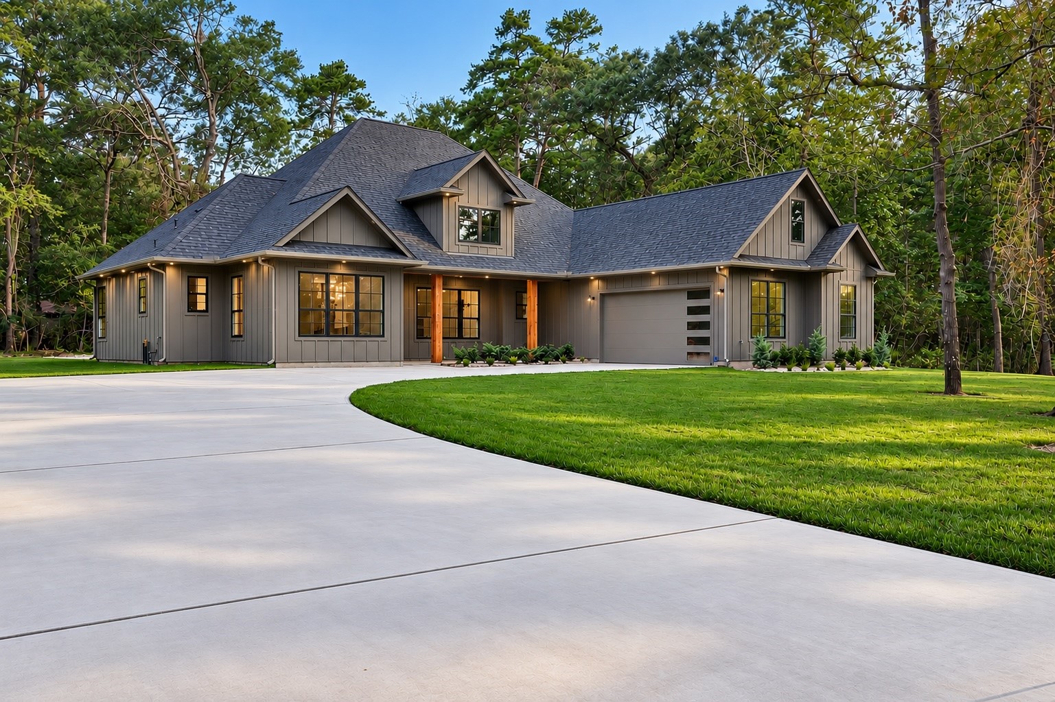 11299 Blue Heron Drive Property Photo 1
