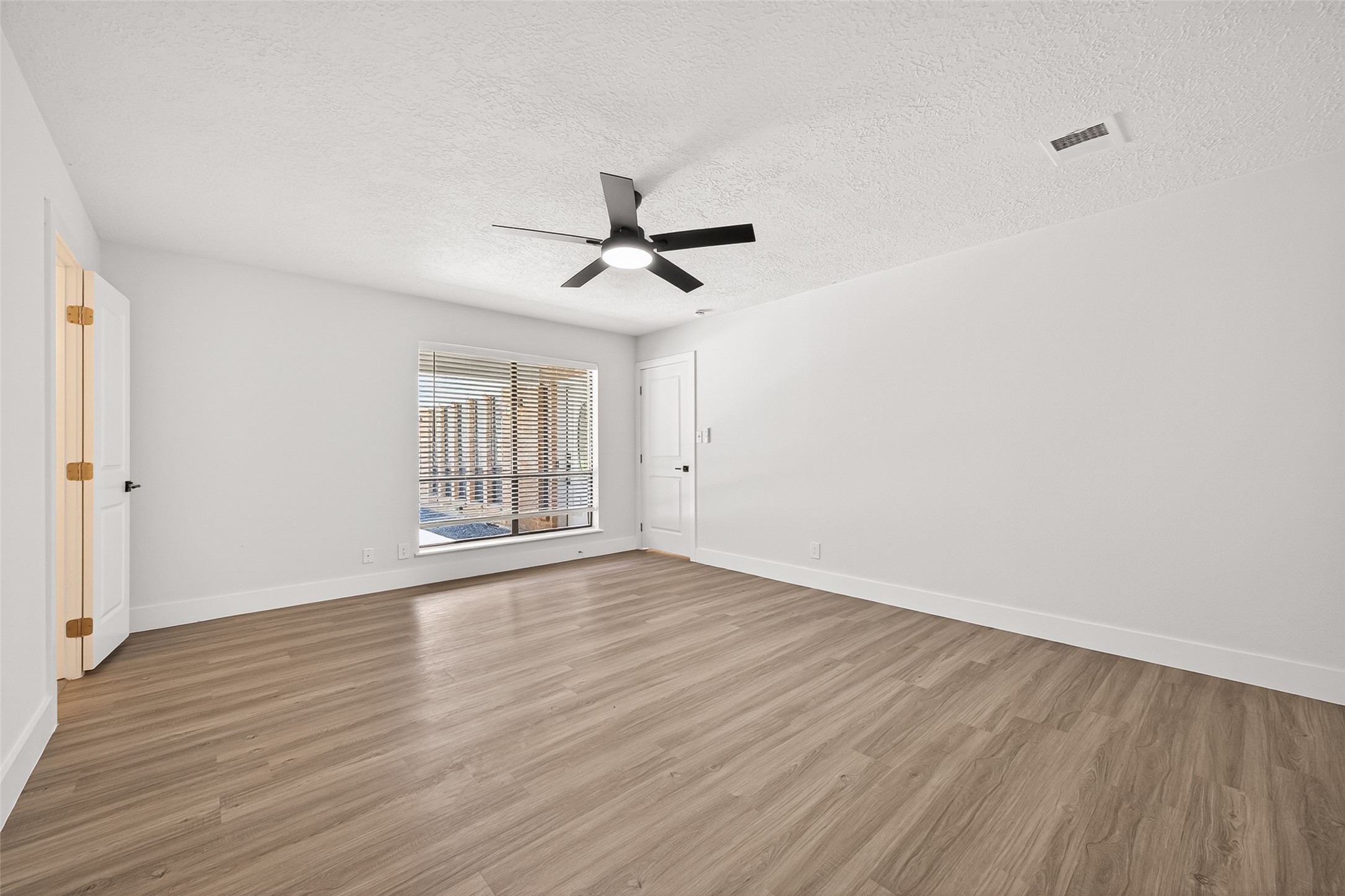2730 Blue Glen Lane Property Photo 29