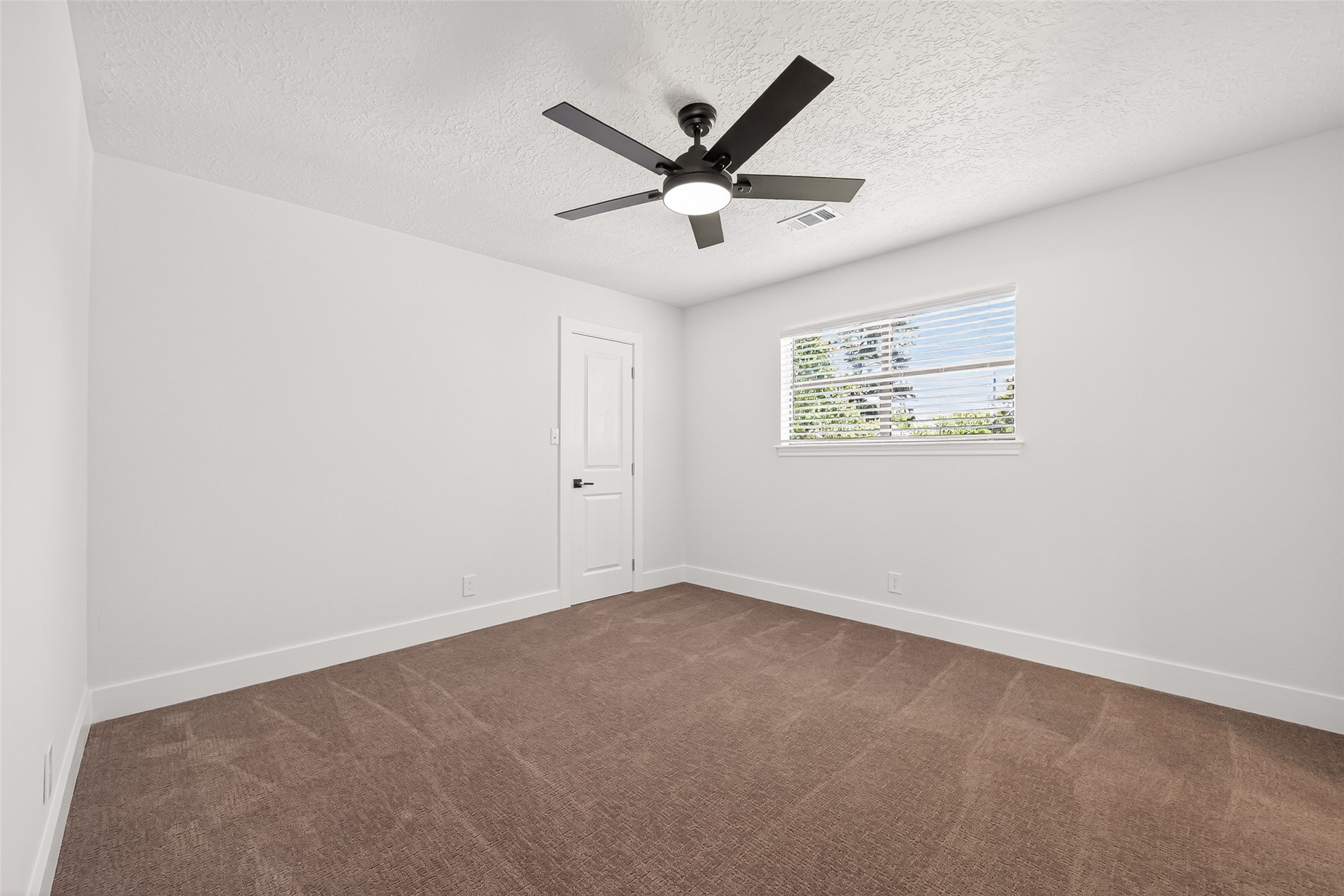 2730 Blue Glen Lane Property Photo 47