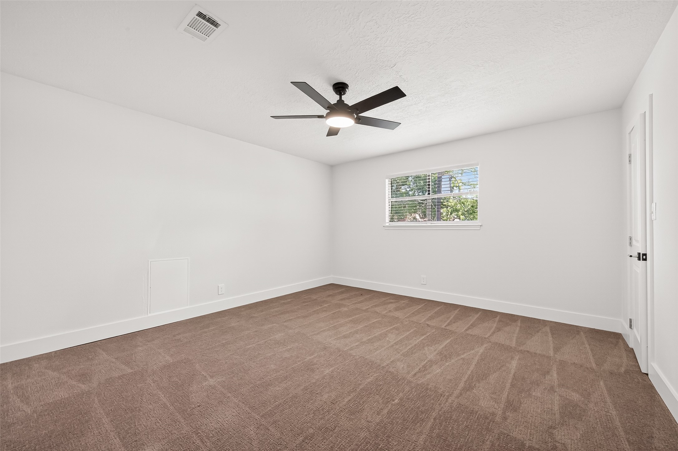 2730 Blue Glen Lane Property Photo 49