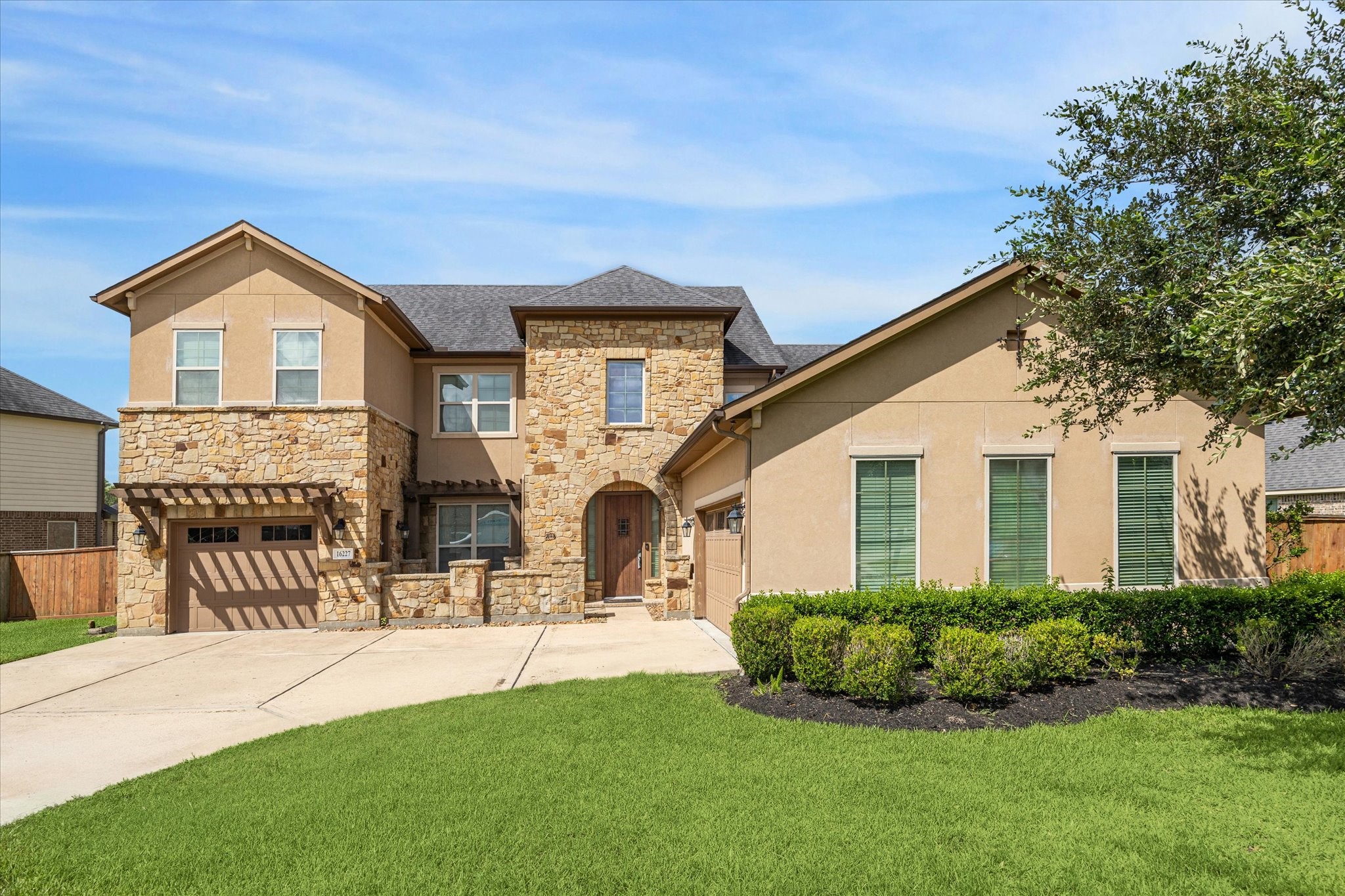 16227 Latticevine Property Photo 1