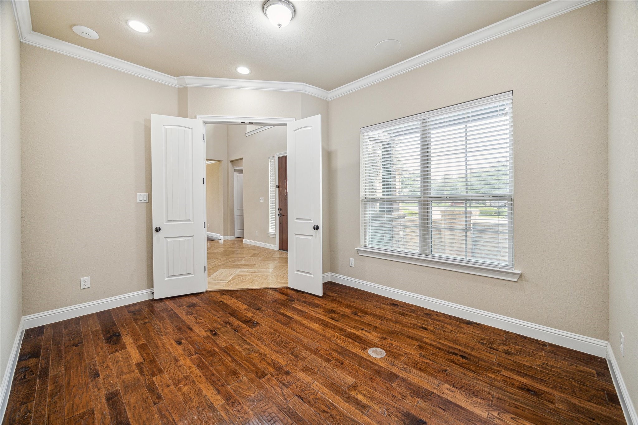 16227 Latticevine Property Photo 5