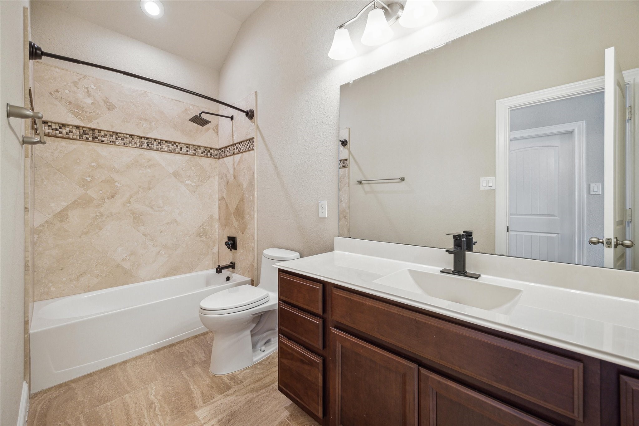 16227 Latticevine Property Photo 17