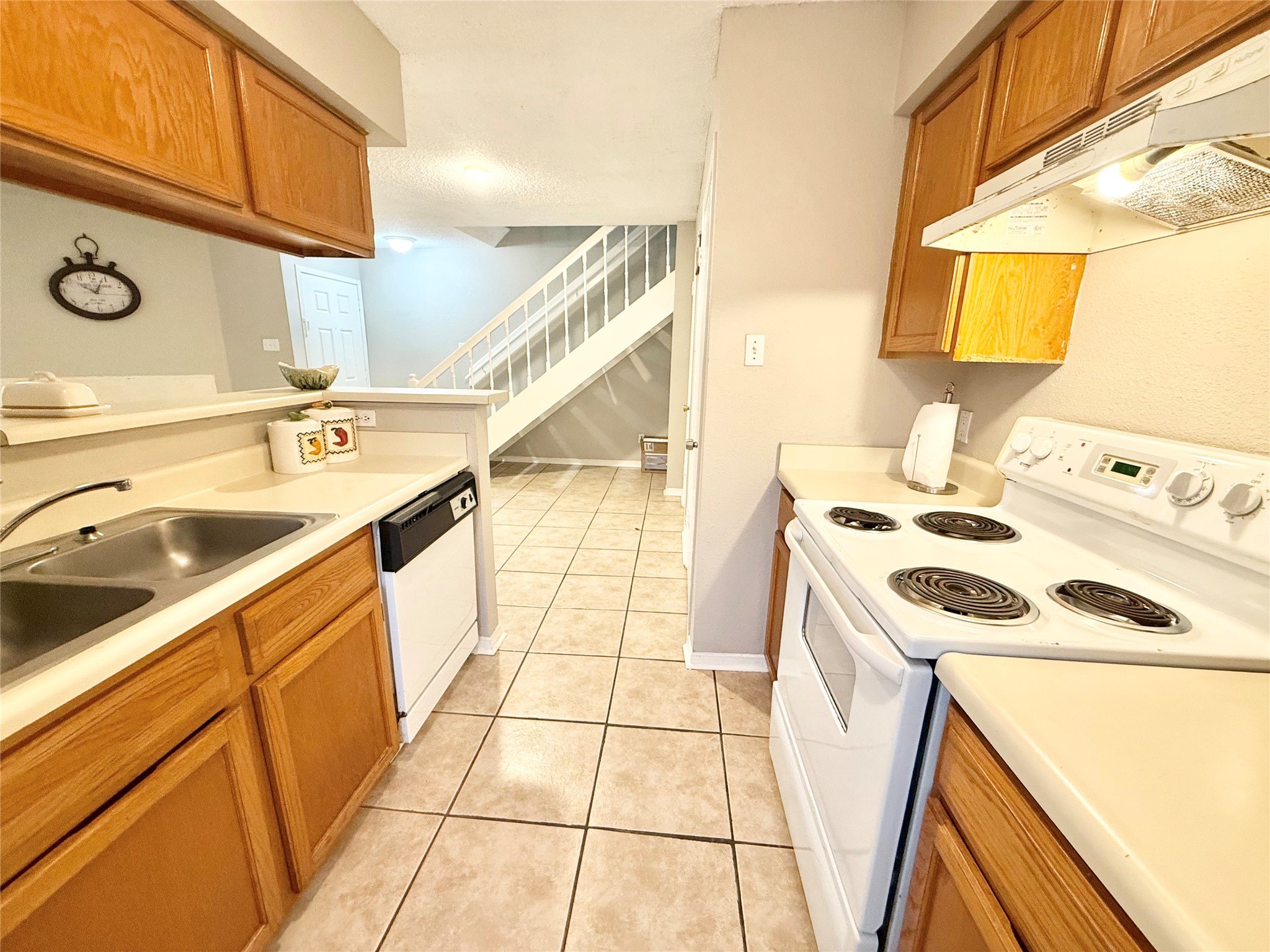 3600 Jeanetta Street 2401 Property Photo 14