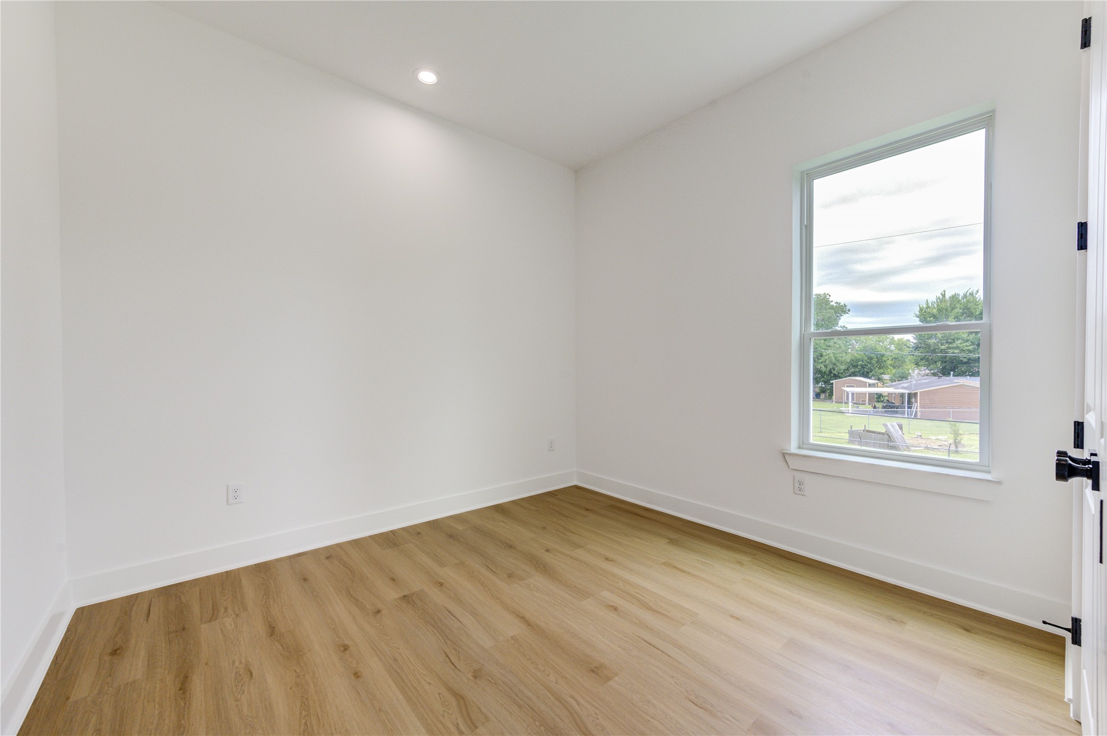 9007 Noel Street B Property Photo 18