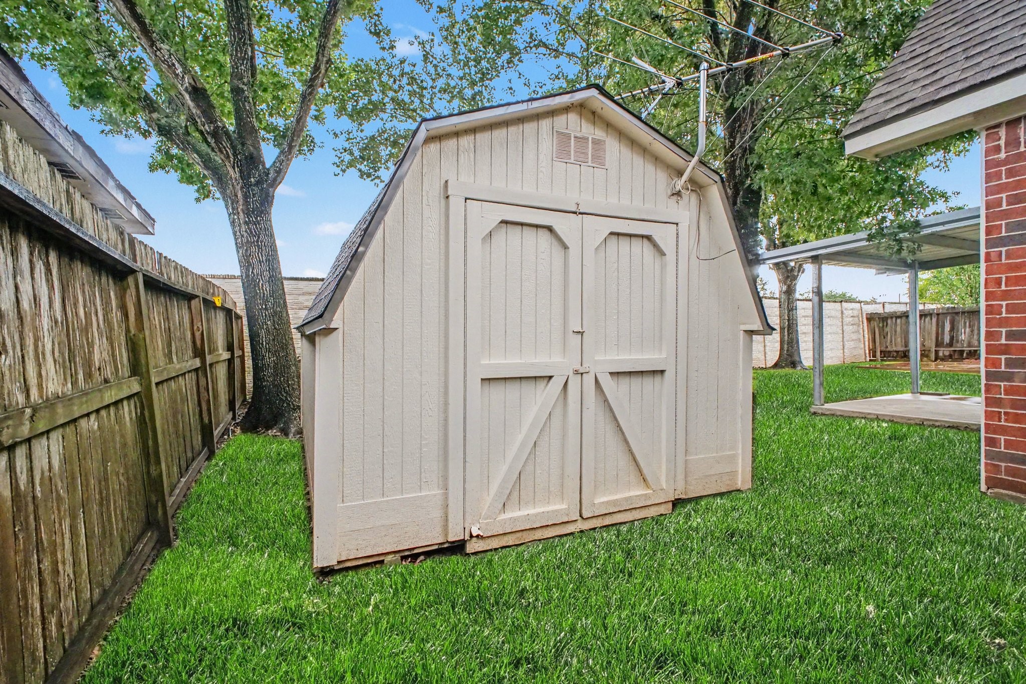 3234 Lee Circle Property Photo 11