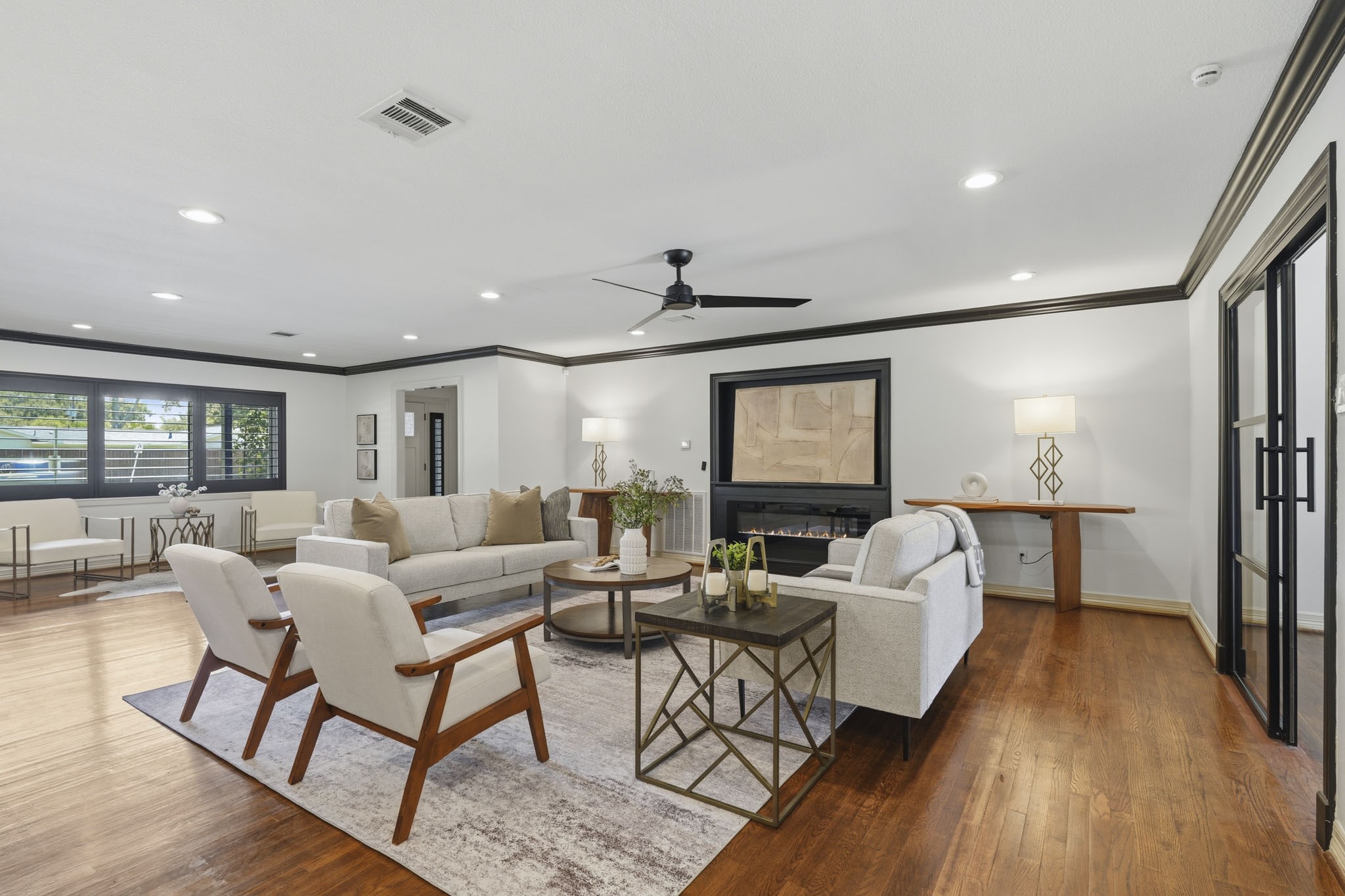 2302 Chimney Rock Road Property Photo 3
