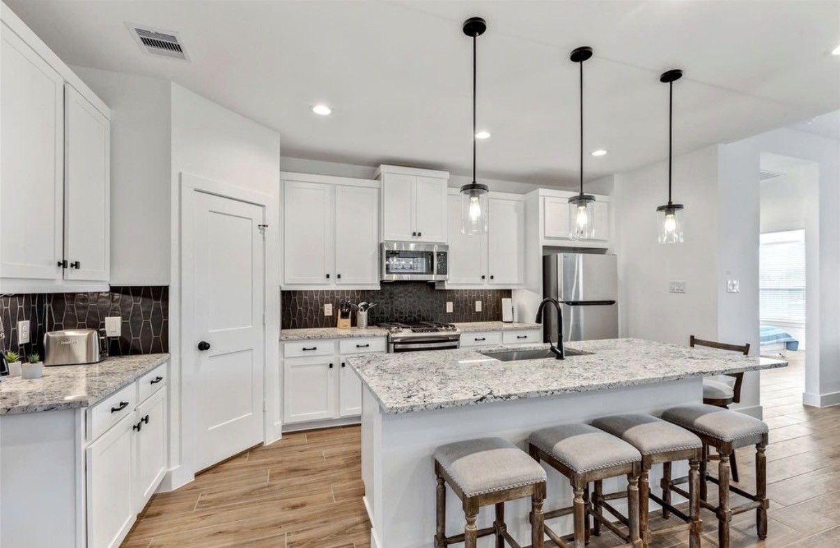 12857 Meadow Wind Way Property Photo 2