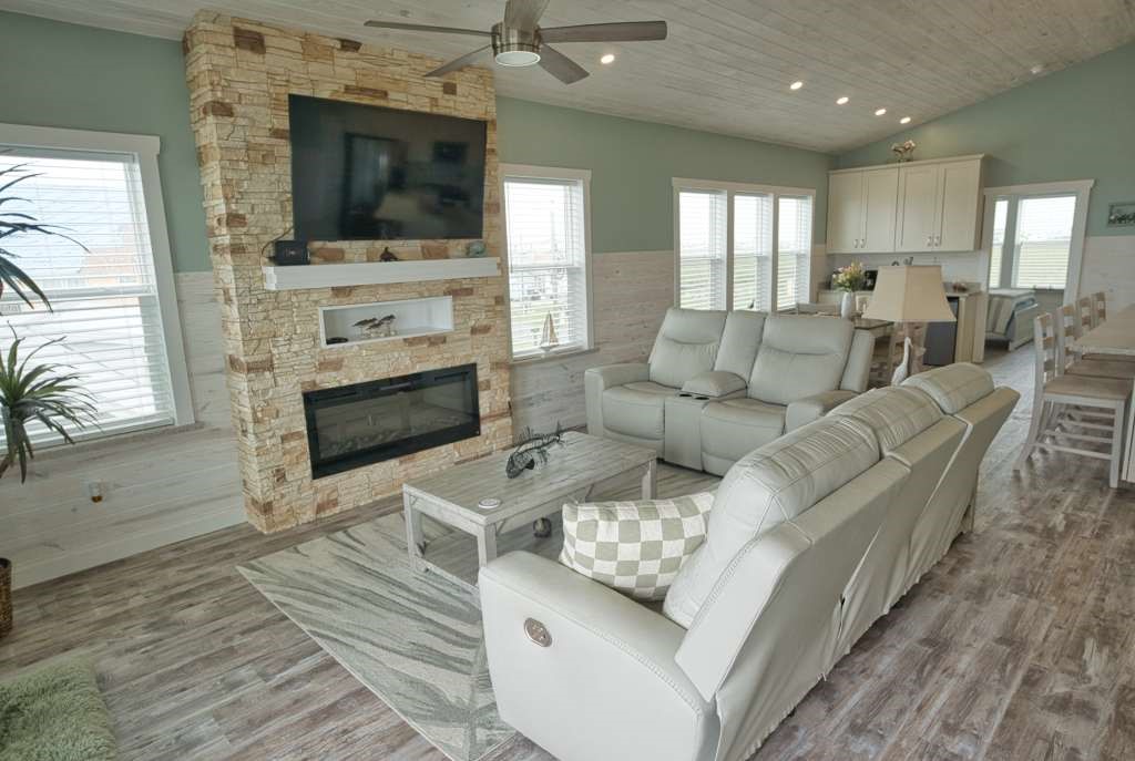 517 Private Road 675 Property Photo 7
