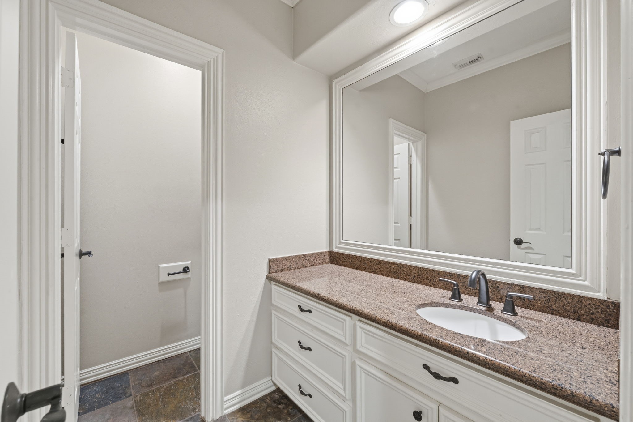 63 Nw Chancery Place Nw Property Photo 39