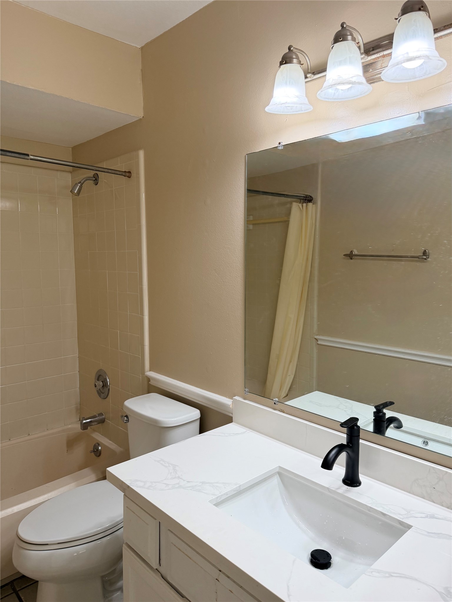 7637 Cambridge Street 7637 Property Photo 8
