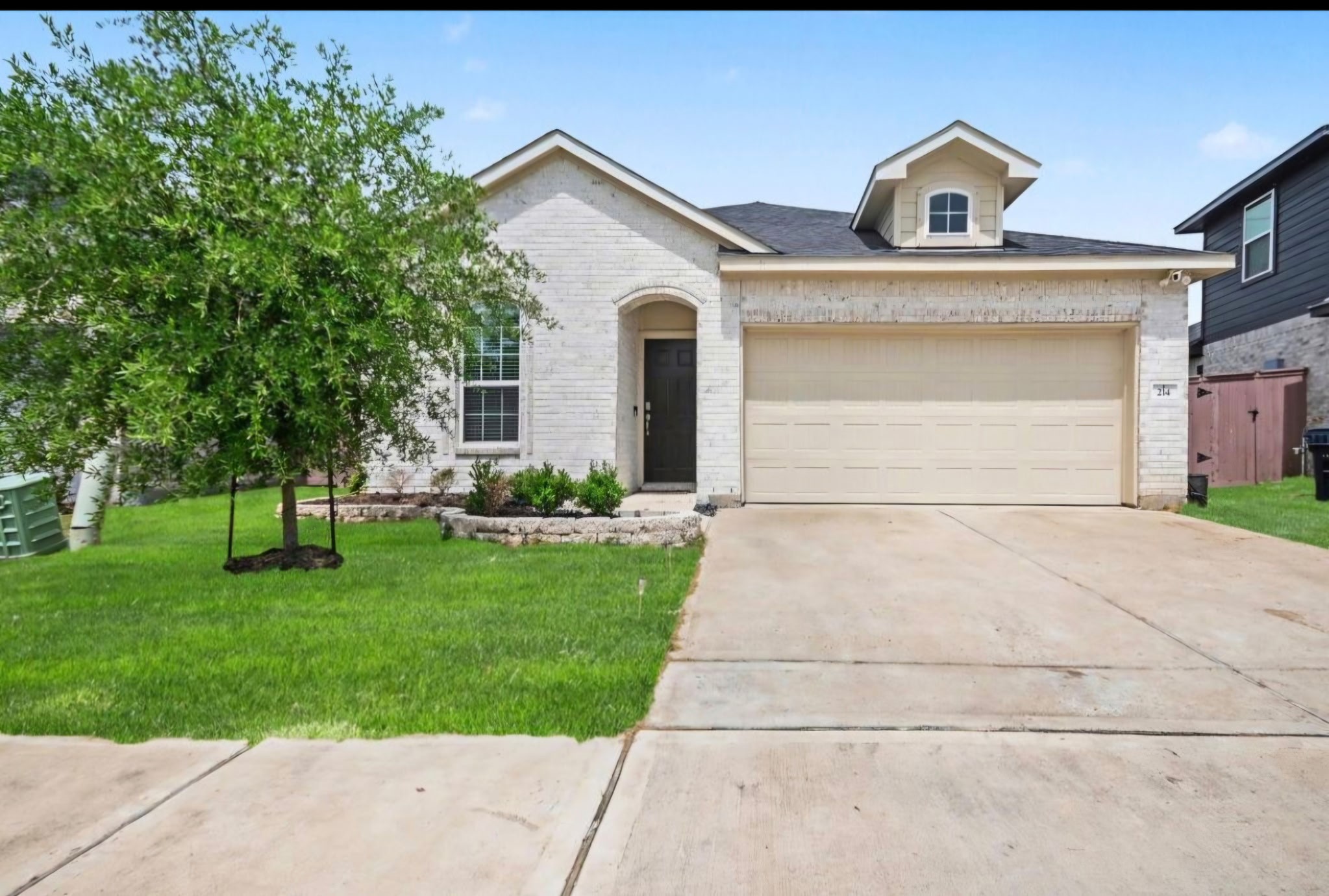 214 Water Grass Trail Property Photo 1