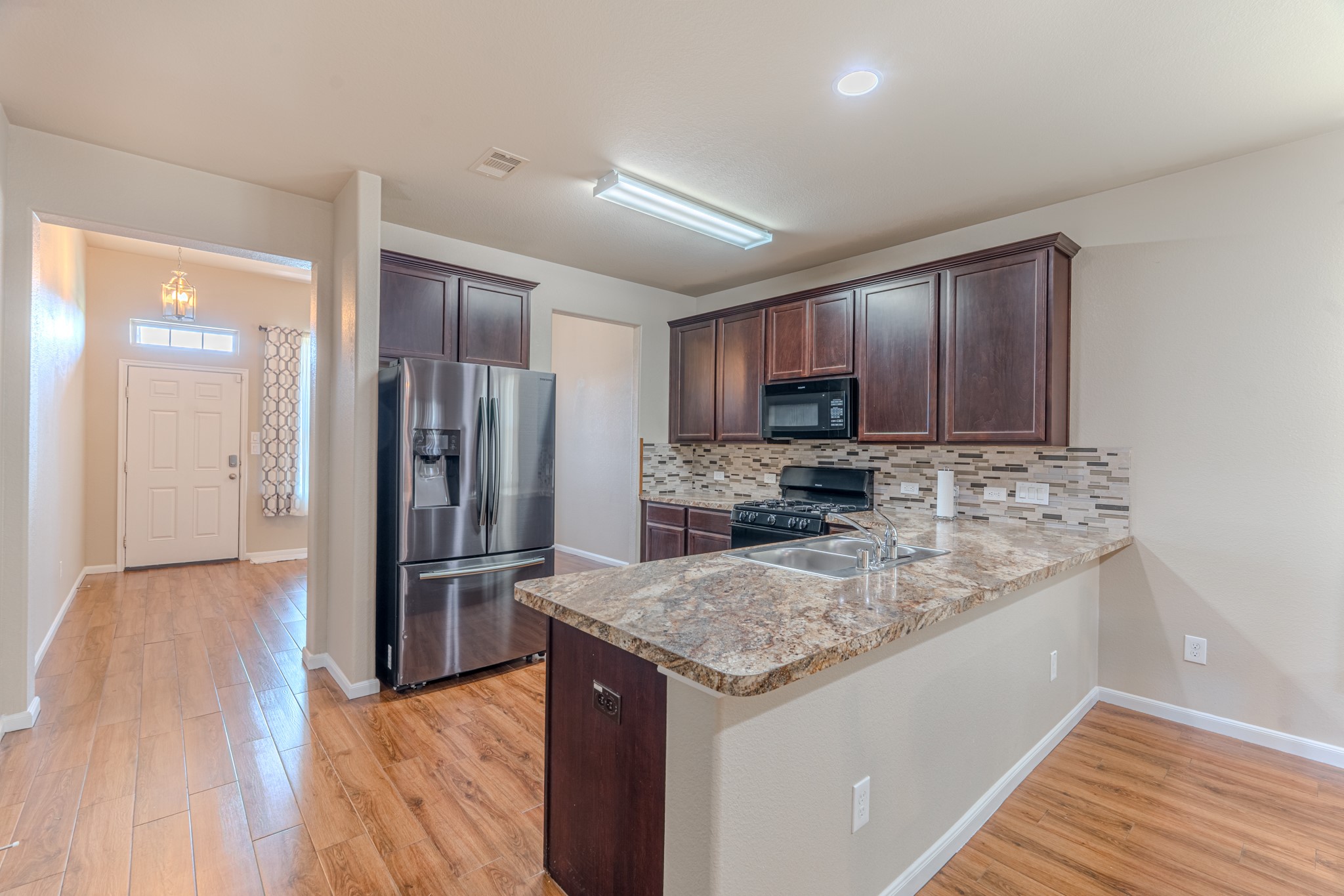 2126 Silver Rimrock Trail Trail Property Photo 8