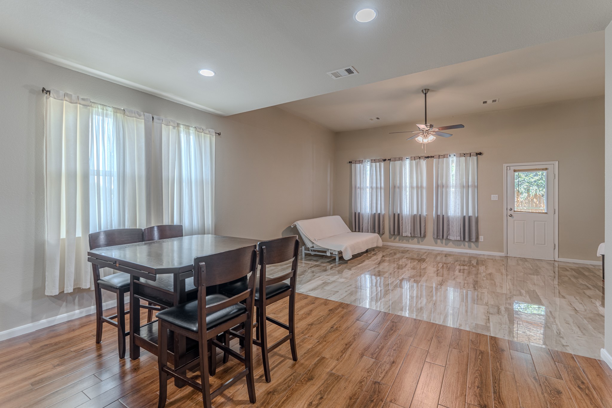 2126 Silver Rimrock Trail Trail Property Photo 9