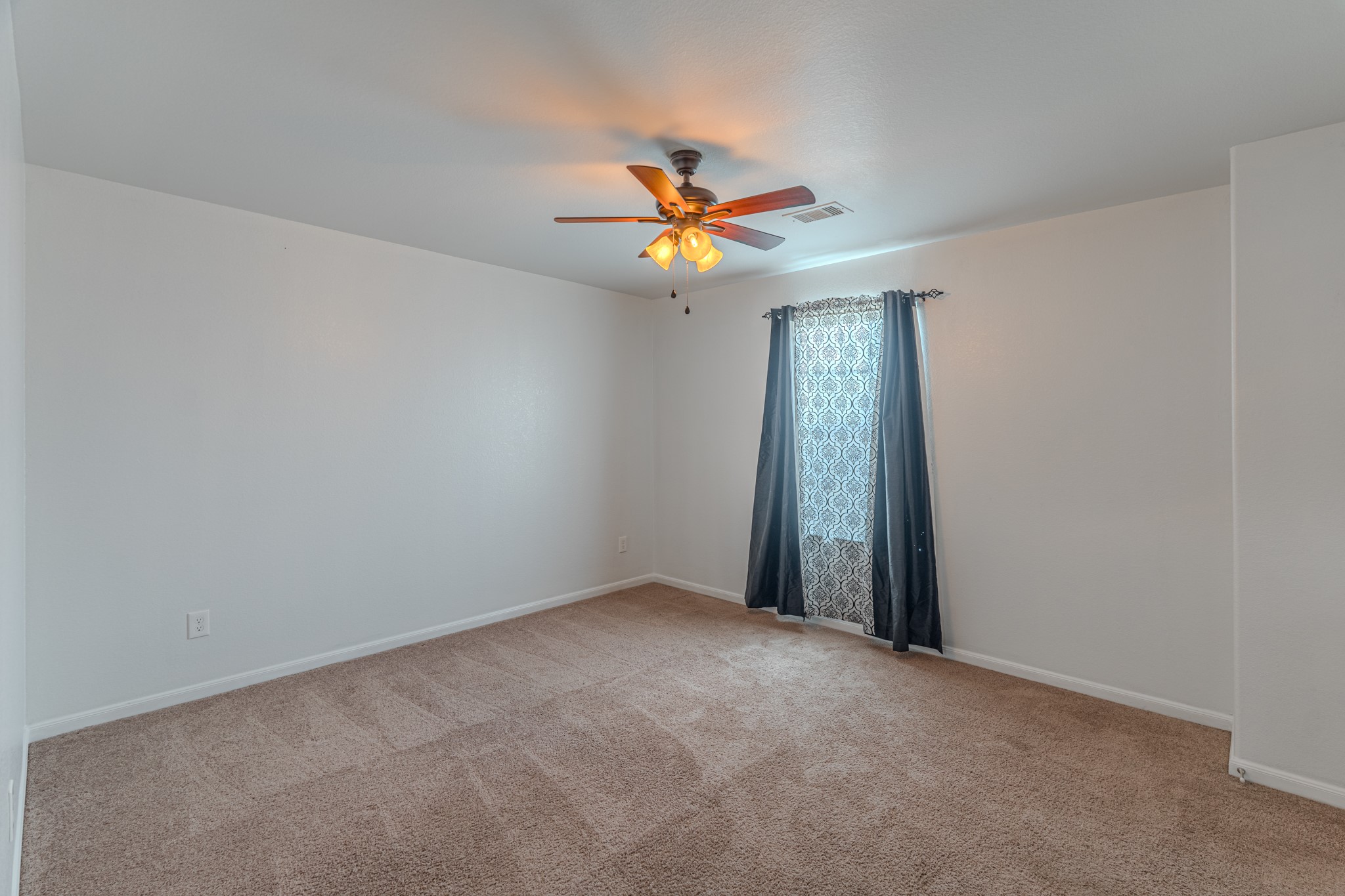 2126 Silver Rimrock Trail Trail Property Photo 25
