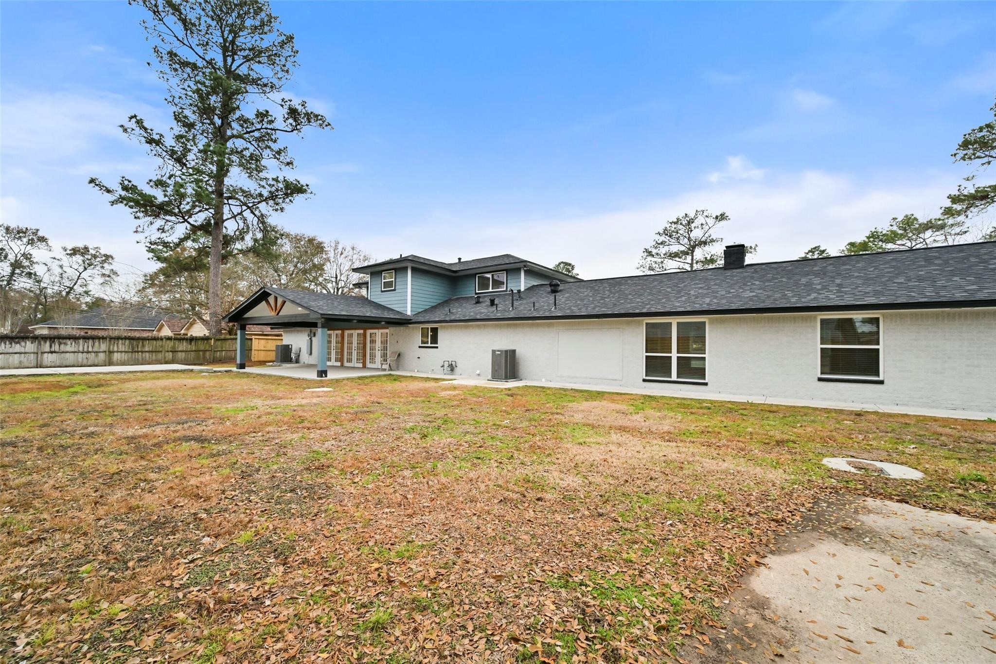 10930 White Thorn Street Property Photo 37