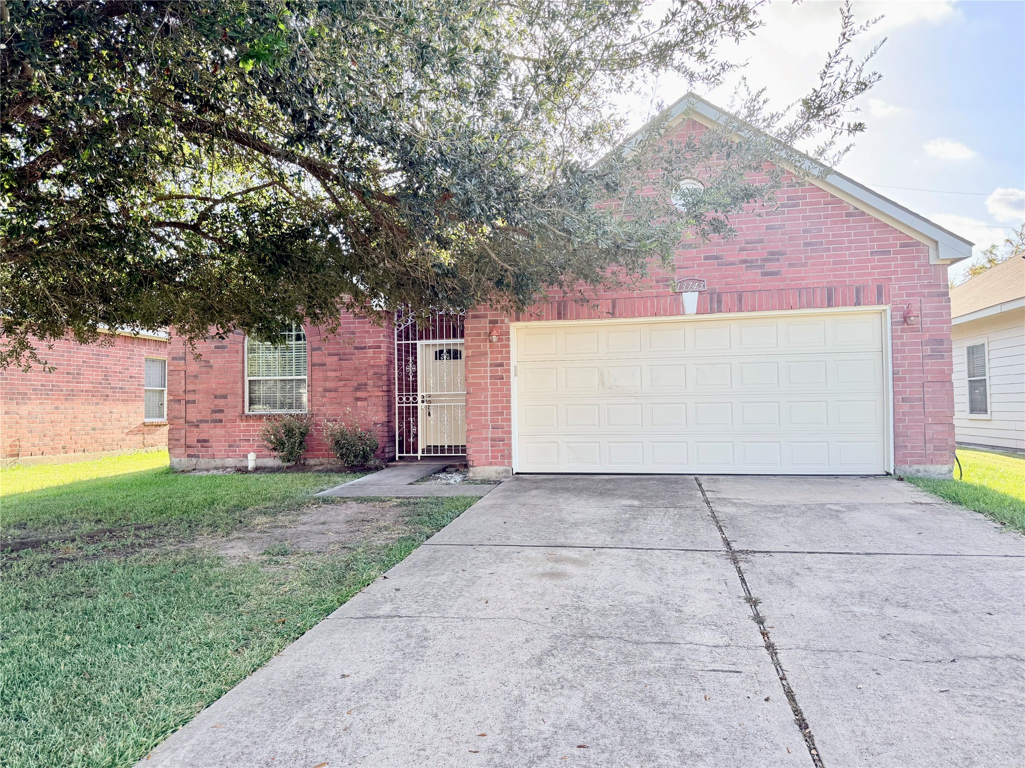 13743 Canyon Hollow Loop Property Photo 1