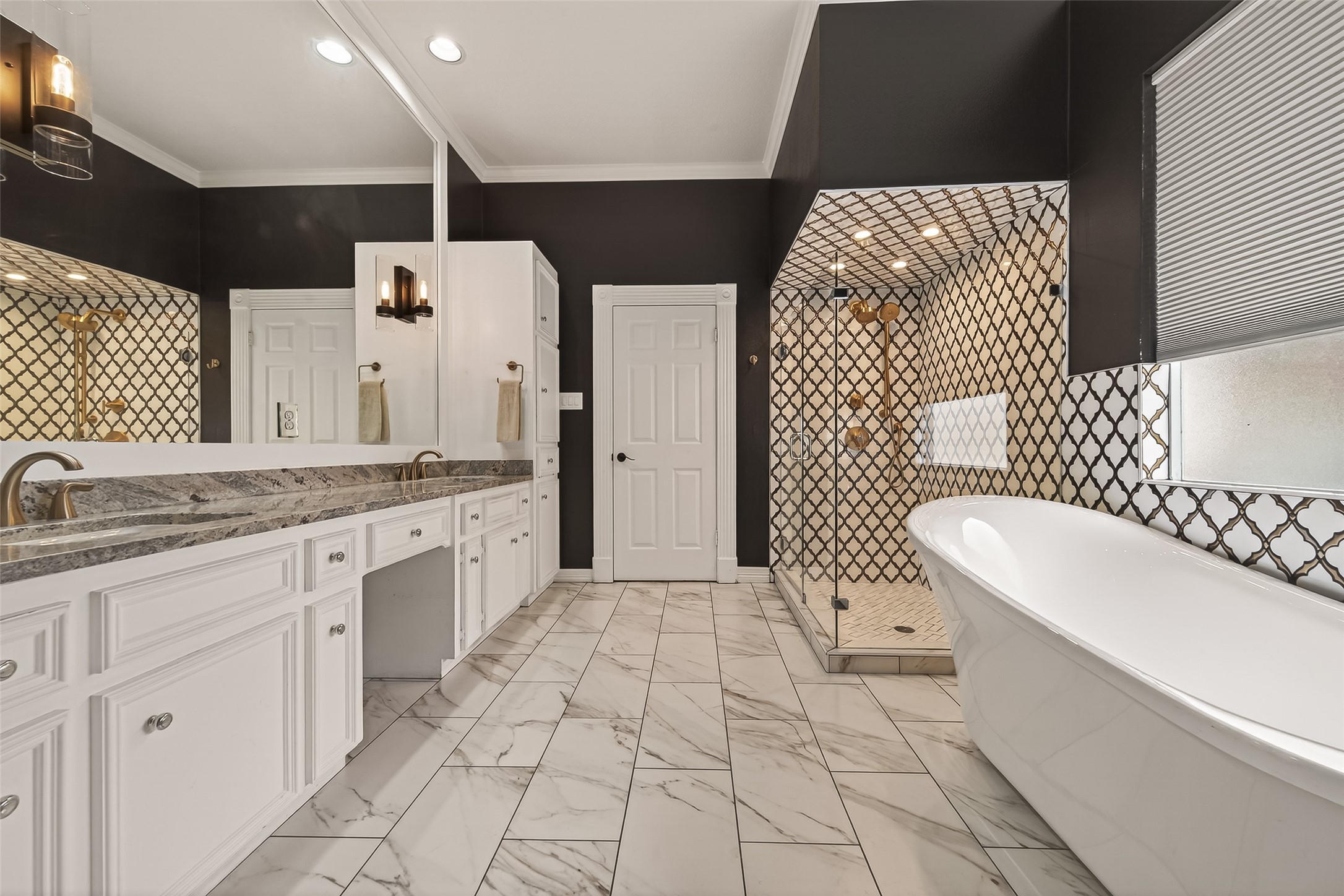 17107 Wunder Hill Drive Property Photo 25