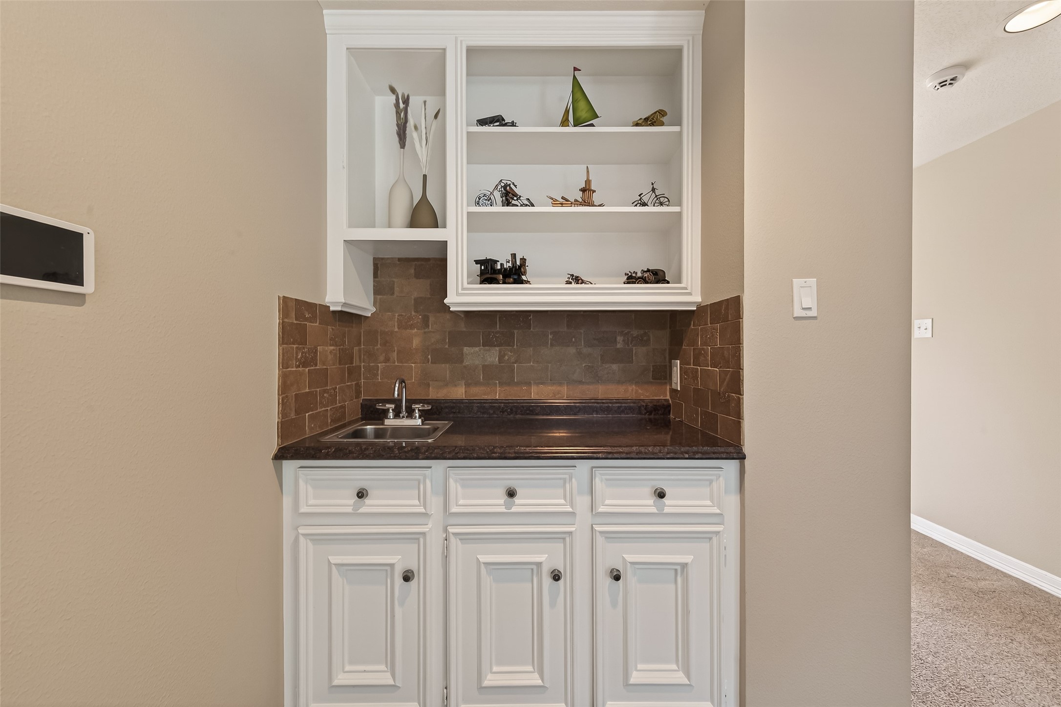 17107 Wunder Hill Drive Property Photo 29