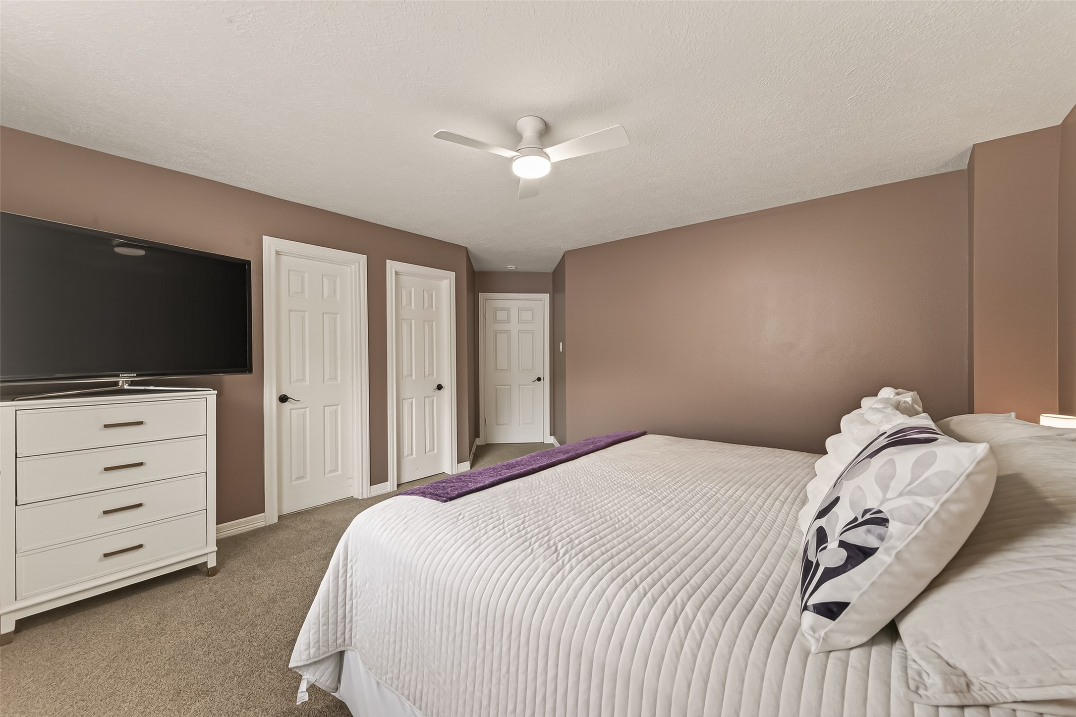 17107 Wunder Hill Drive Property Photo 35