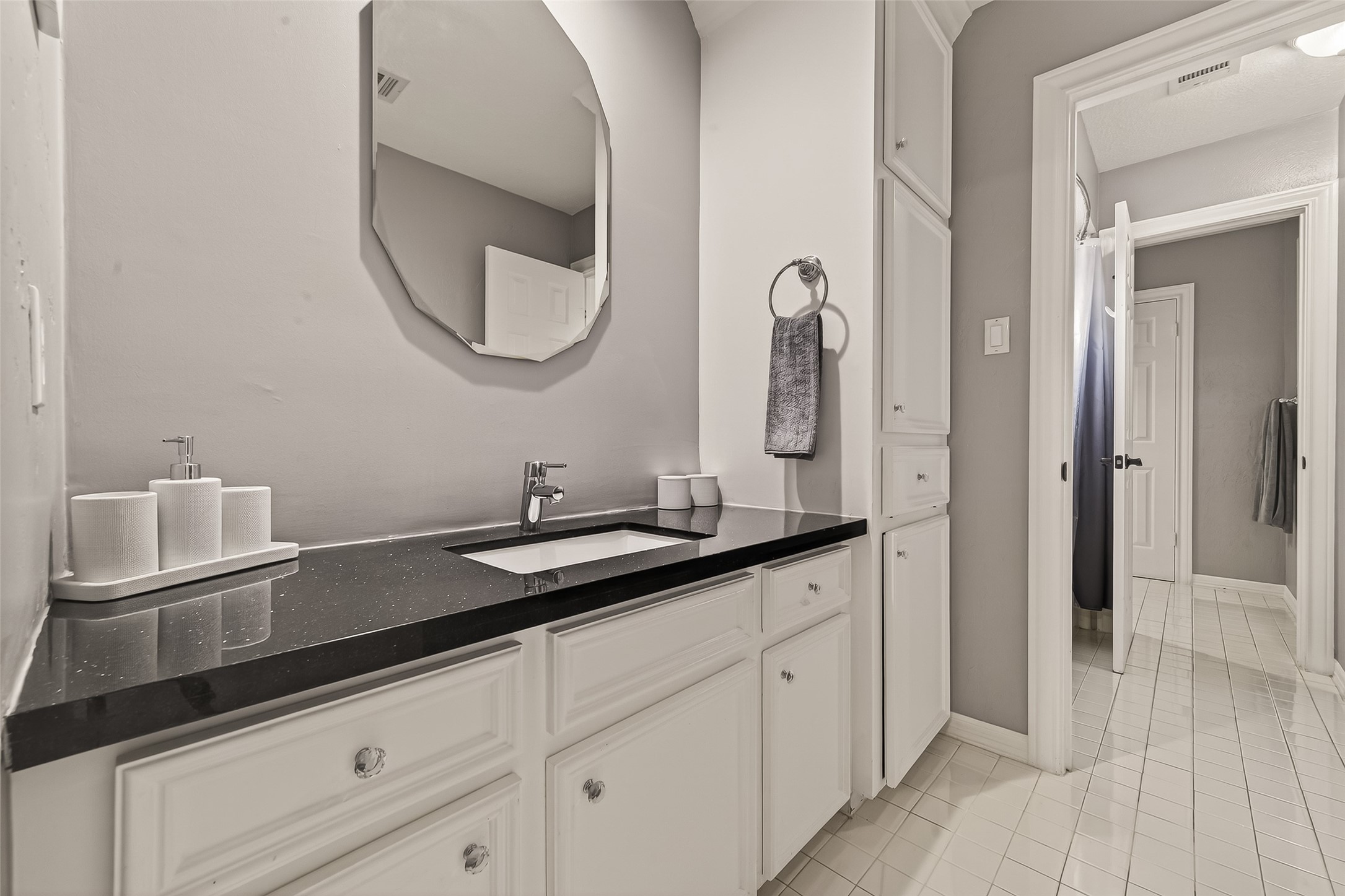 17107 Wunder Hill Drive Property Photo 37