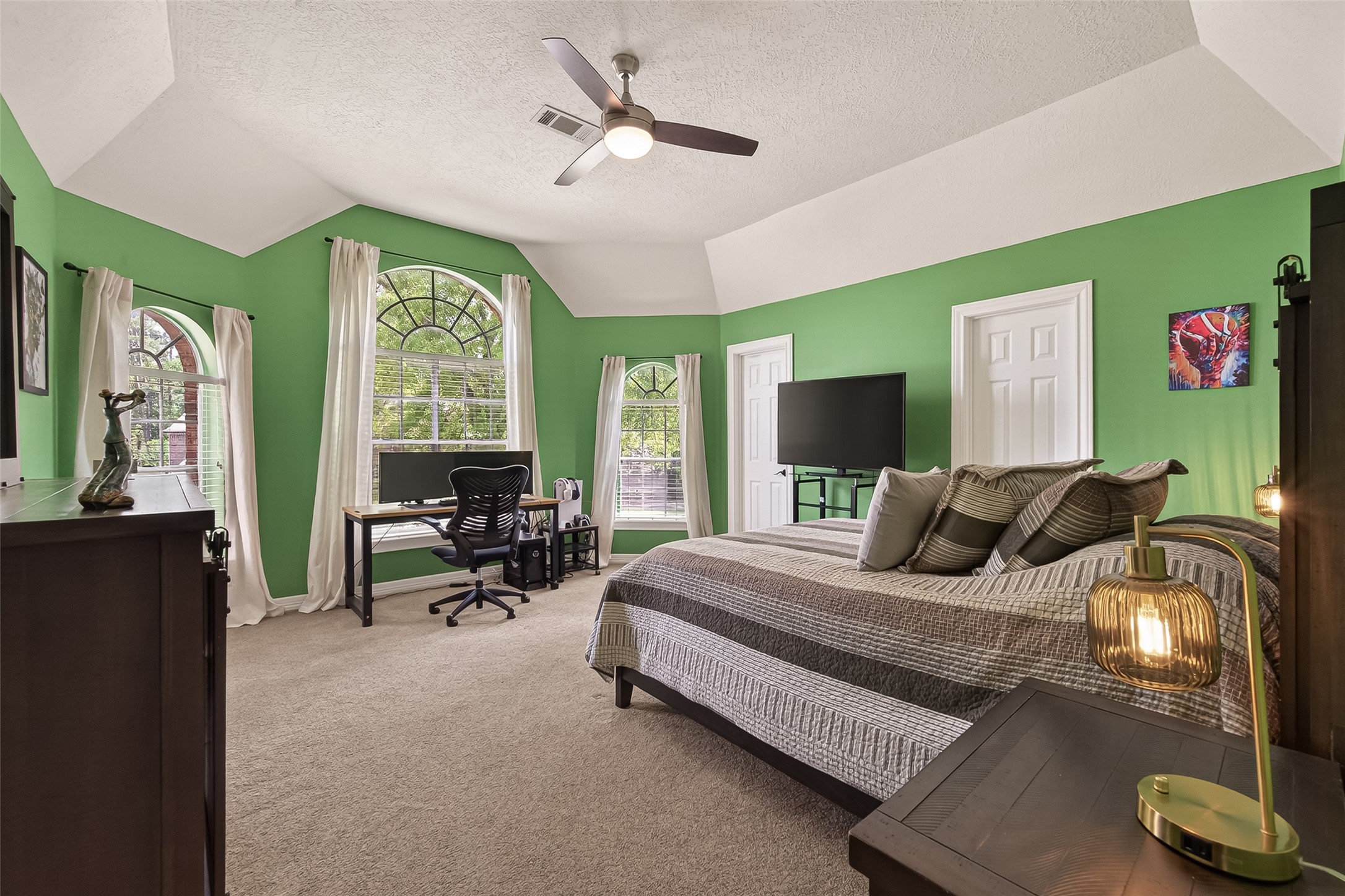 17107 Wunder Hill Drive Property Photo 38
