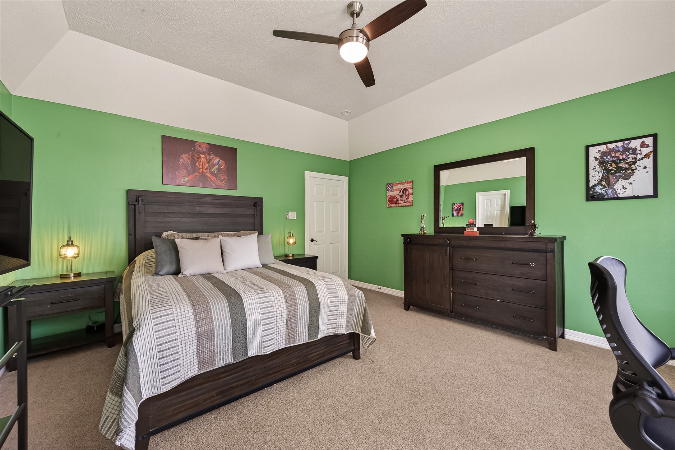 17107 Wunder Hill Drive Property Photo 39