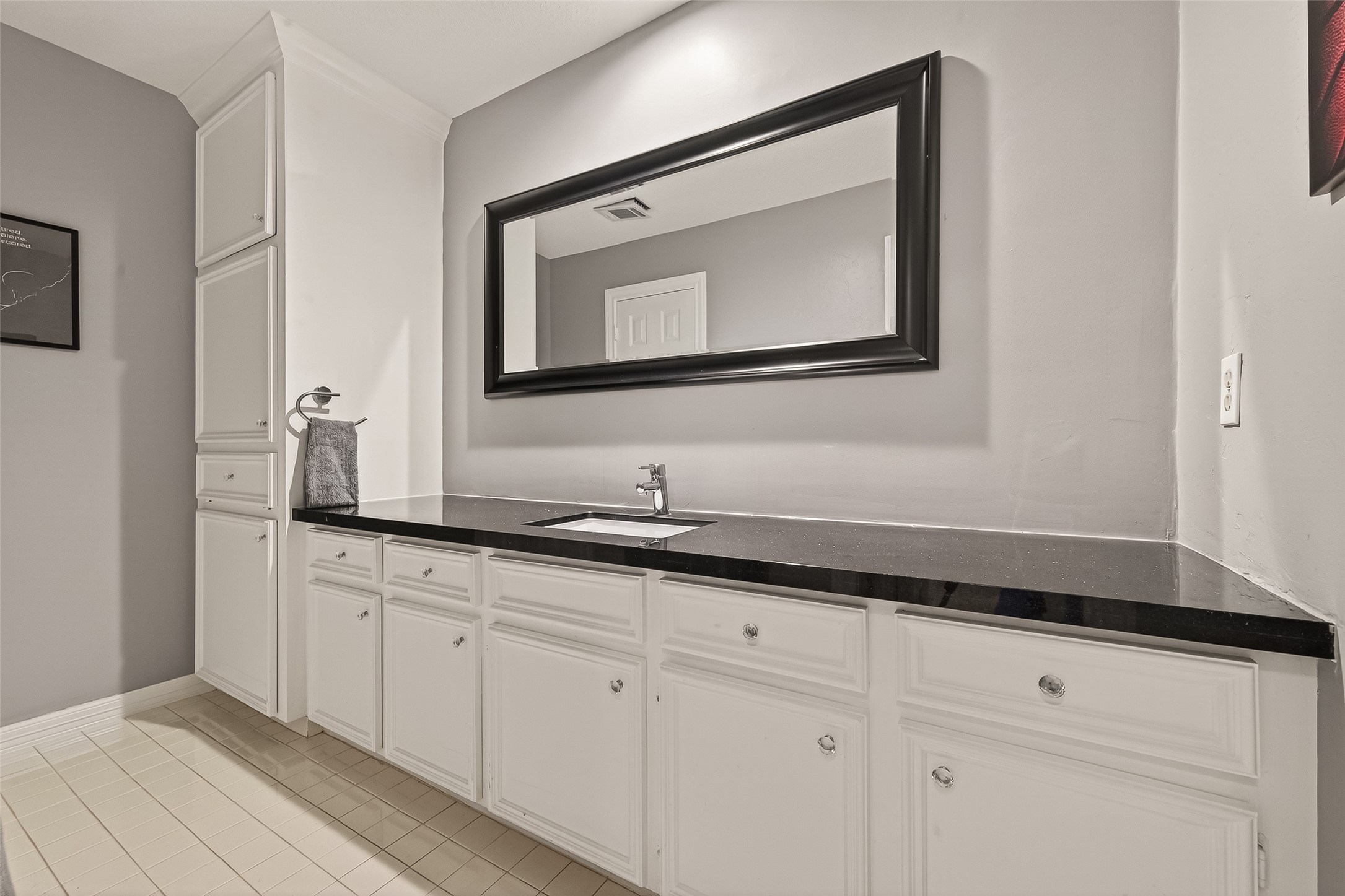 17107 Wunder Hill Drive Property Photo 41