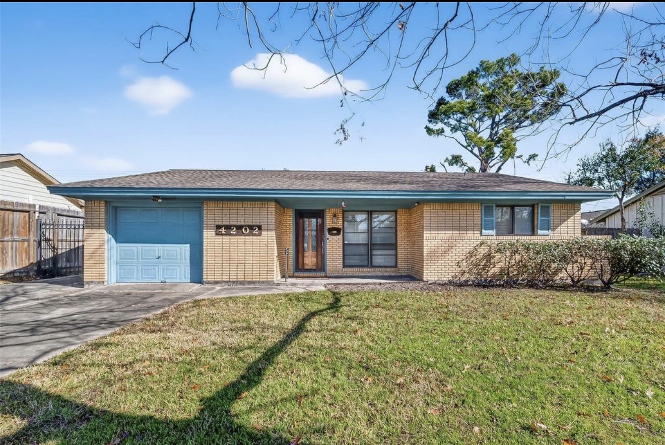 4202 Marlborough Drive Property Photo 1