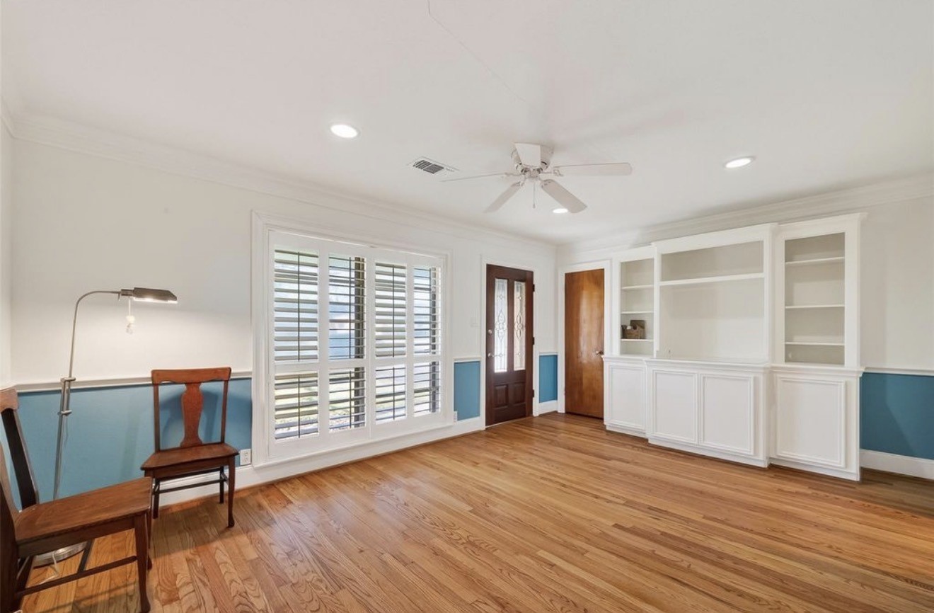 4202 Marlborough Drive Property Photo 3