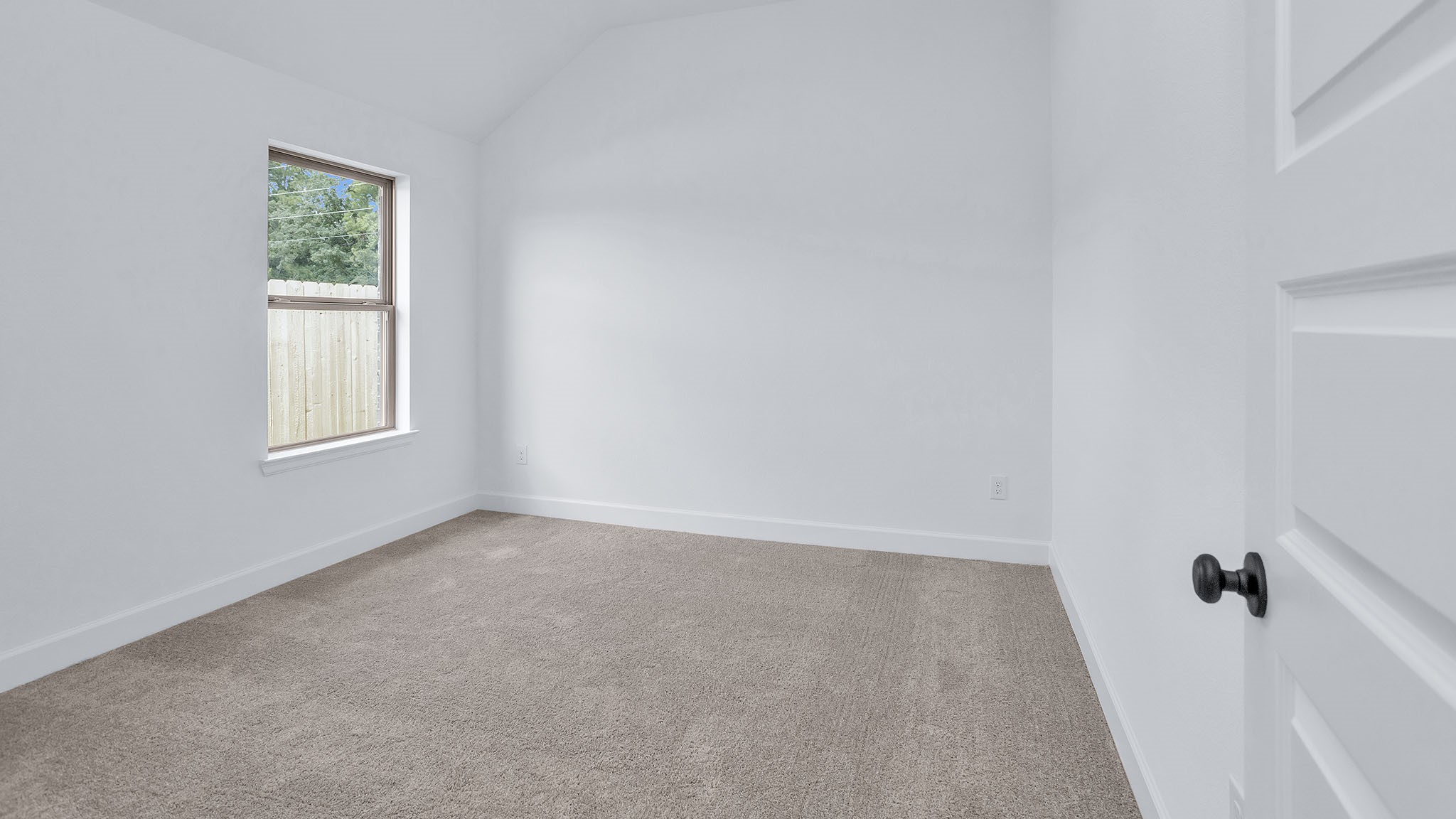 15671 Hoptree Heights Lane Property Photo 10