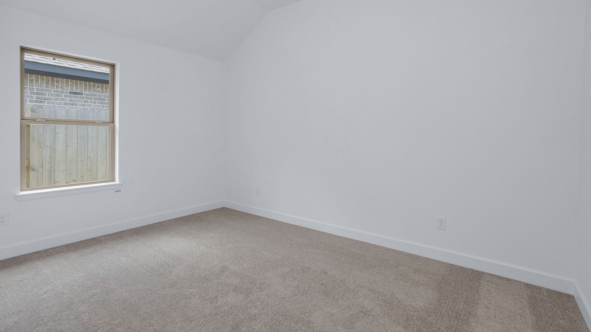 15671 Hoptree Heights Lane Property Photo 11