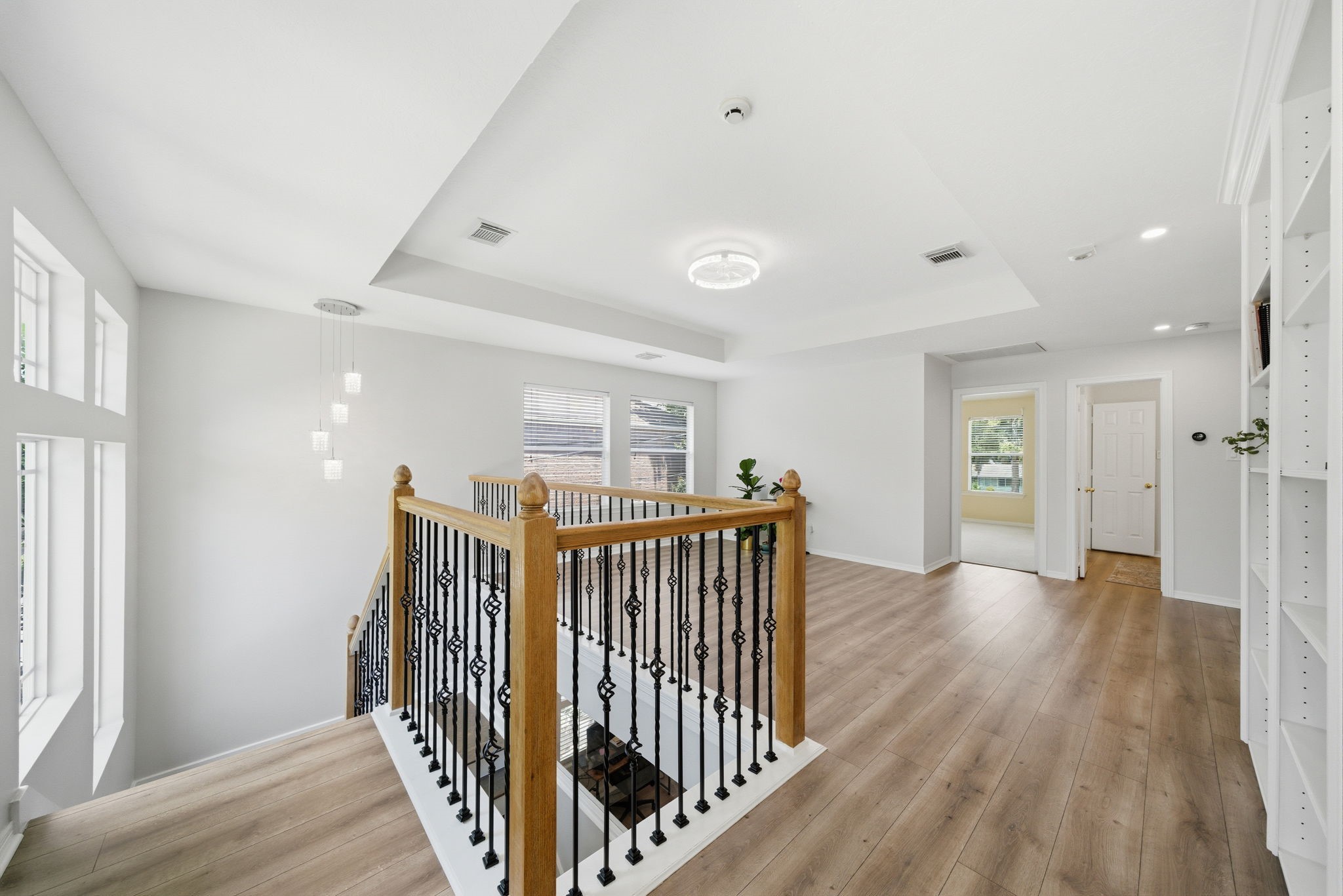 1413 Whispering Pines Drive 5 Property Photo 14