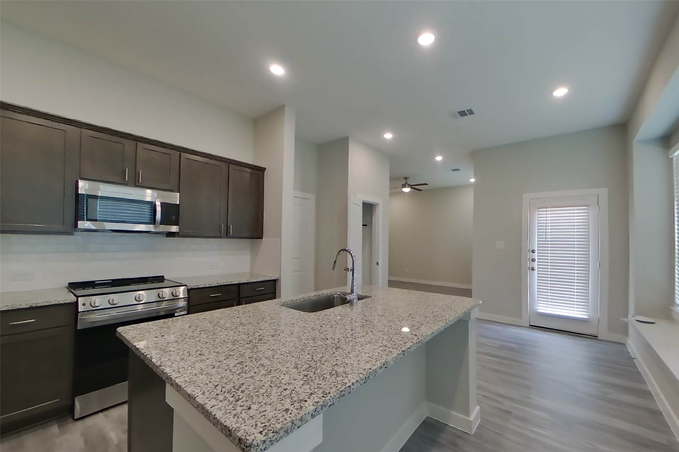 22832 Frassino Place Property Photo 4