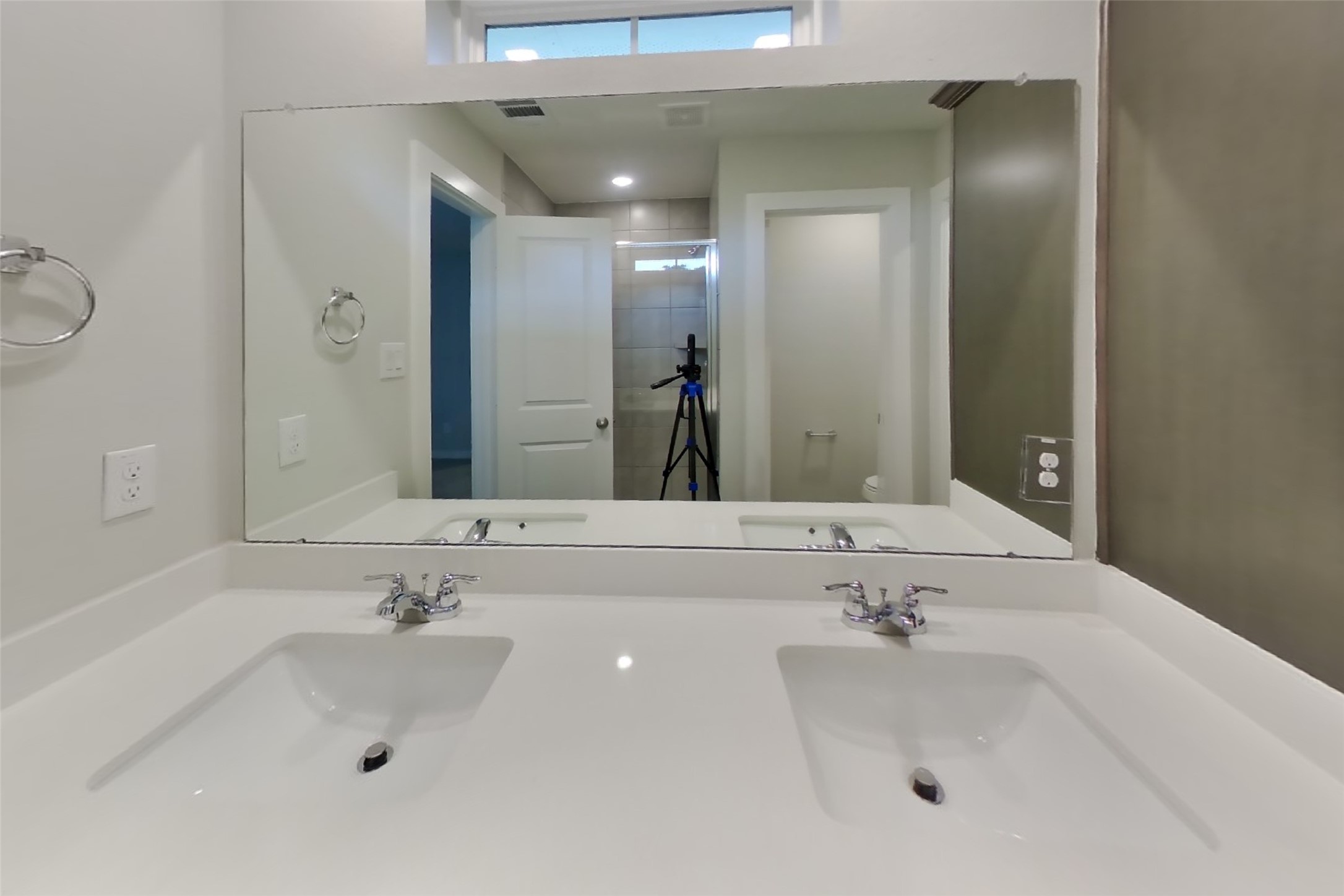 22832 Frassino Place Property Photo 8