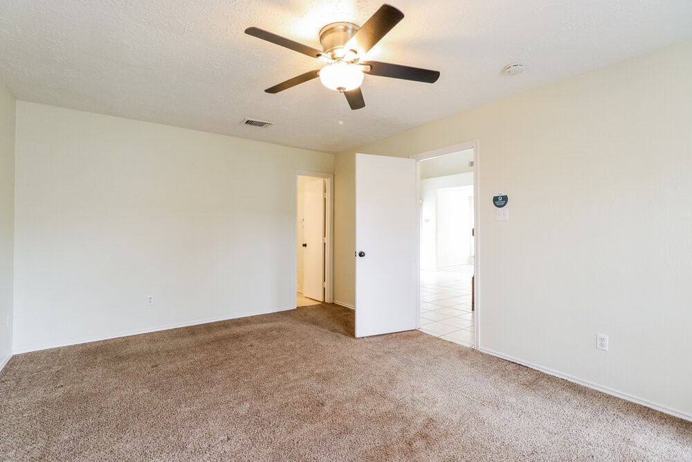 20110 River Brook Drive Property Photo 11