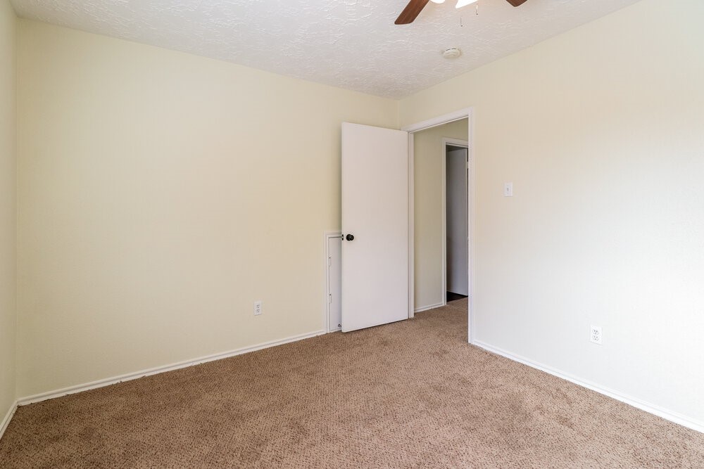 20110 River Brook Drive Property Photo 13