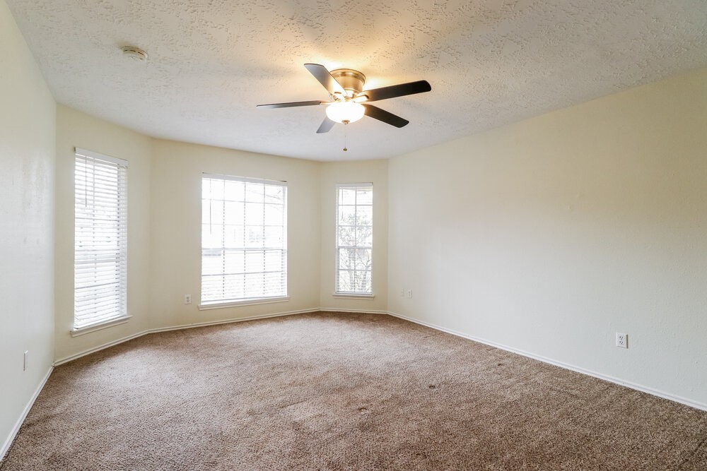 20110 River Brook Drive Property Photo 15