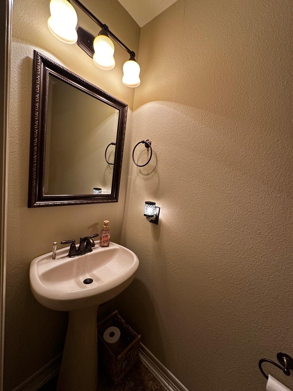 5615 Ashford Ridge Lane Property Photo 10